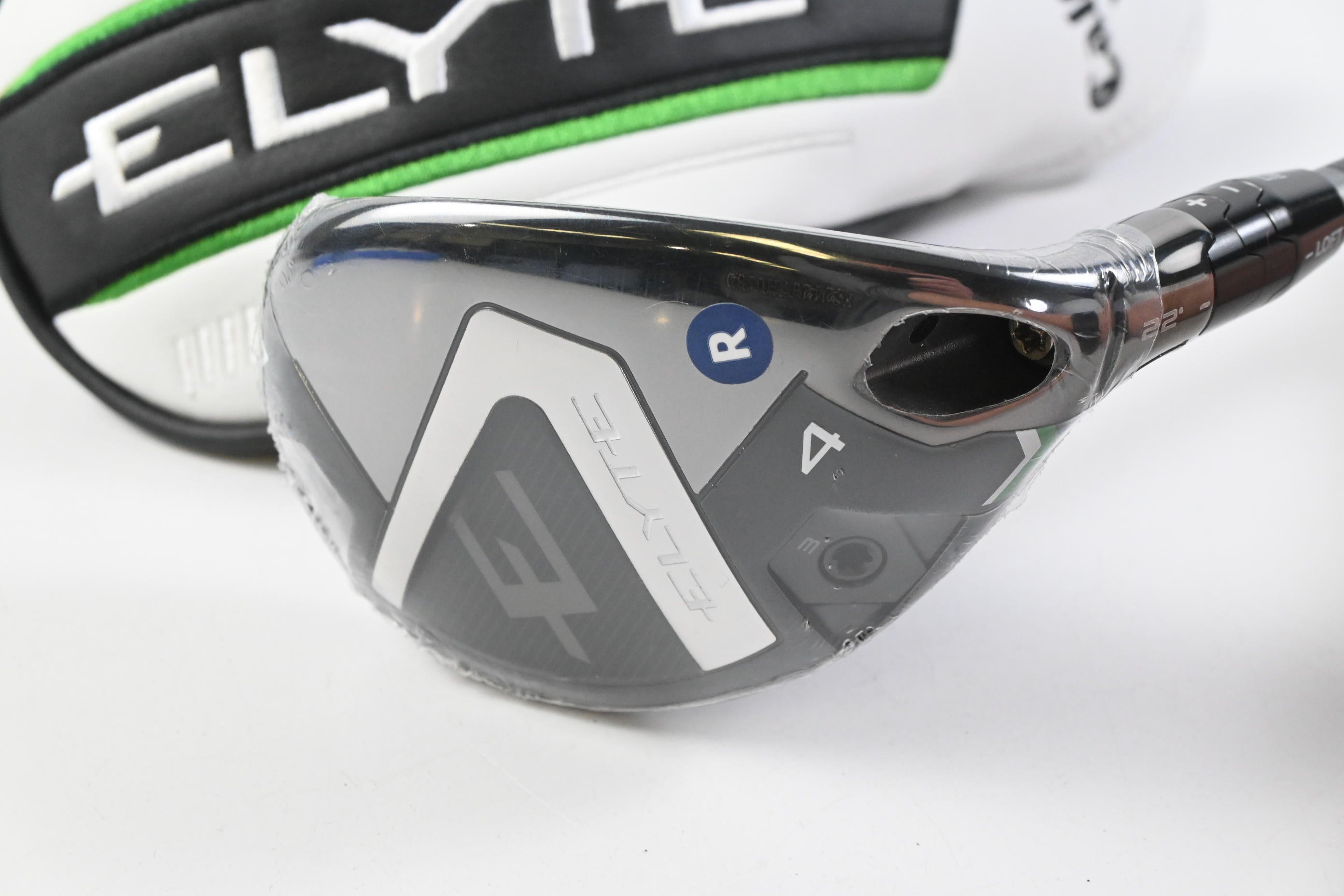 Callaway Elyte #4 Hybrid / 22 Degree / Regular Flex Denali Charcoal 60 Shaft