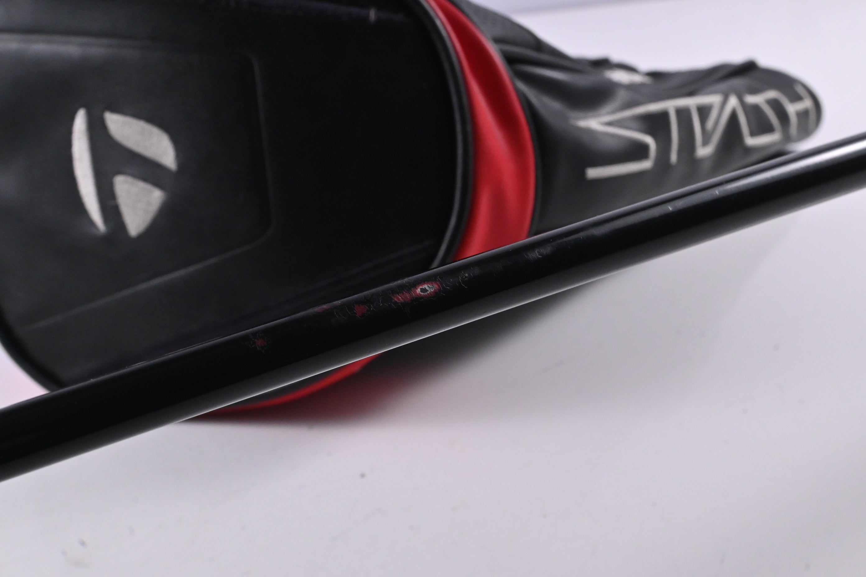 Left Hand Taylormade Stealth Plus Driver / 9 Degree / Regular Flex HZRDUS Smoke