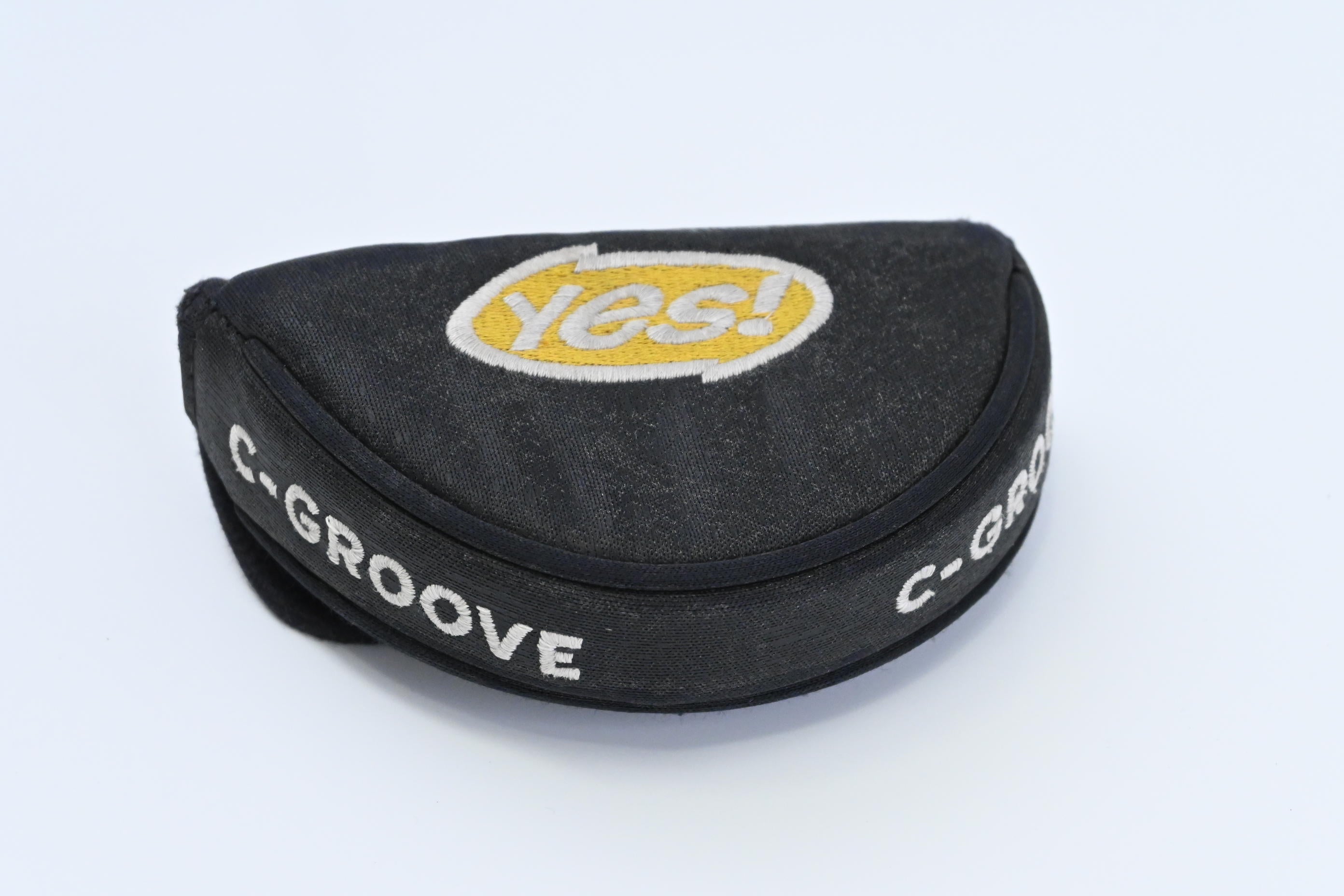 Yes! C-Groove Victoria II Putter / 34 Inch