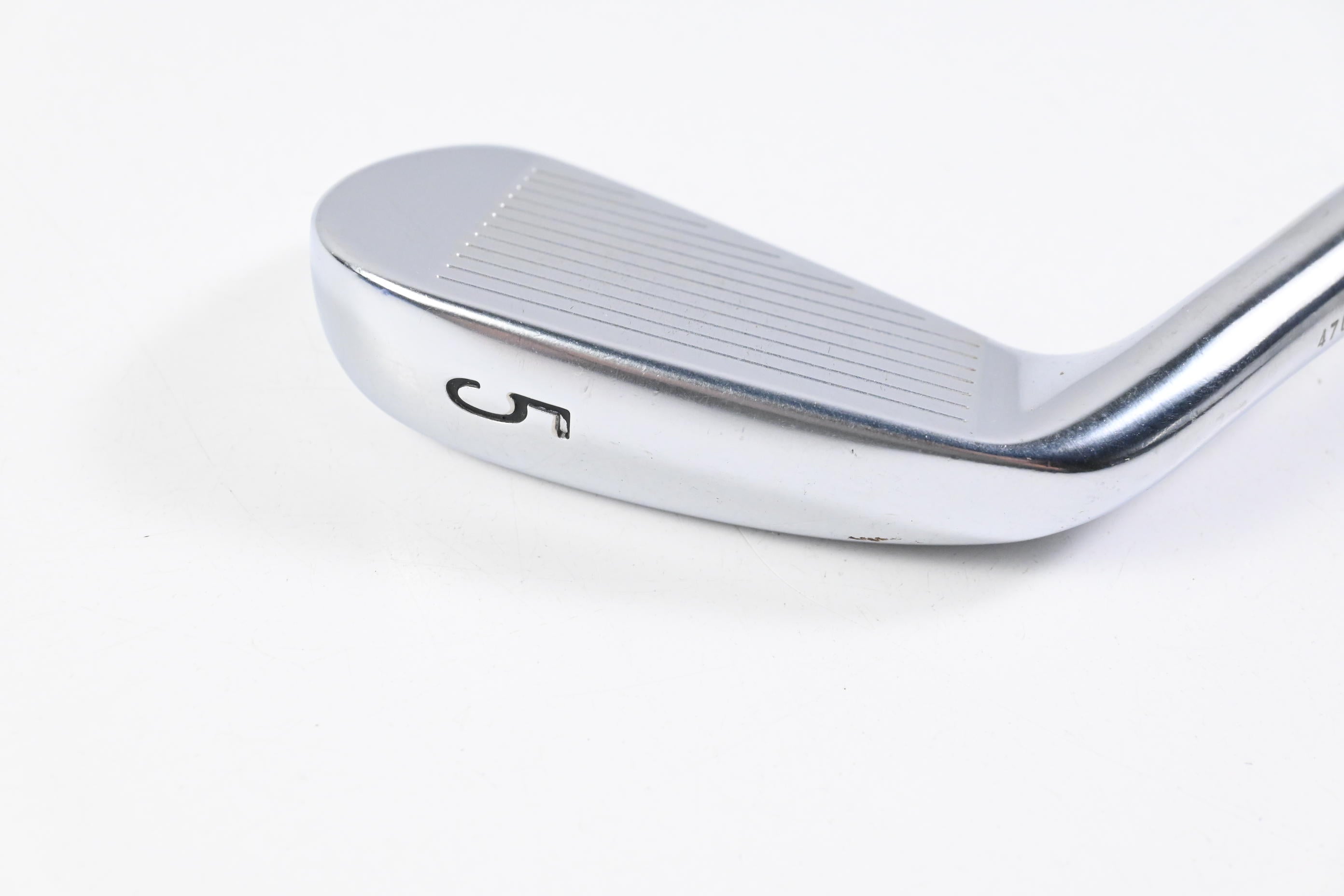 Titleist T200 2019 #5 Iron / 24 Degree / Stiff Flex AMT Red S300 Steel Shaft