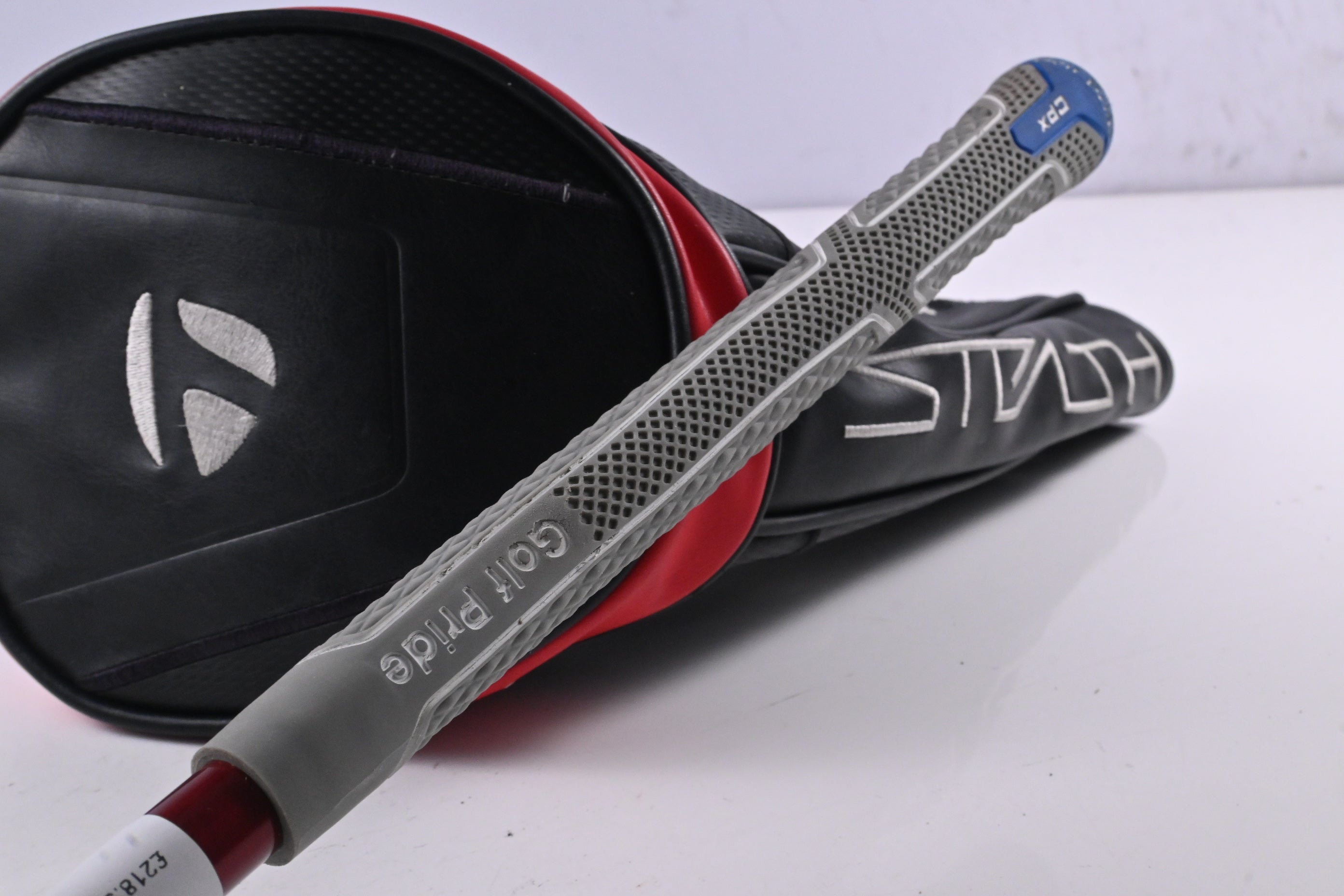 Left Hand Taylormade Stealth Plus Driver / 9 Degree / Regular Flex HZRDUS Smoke