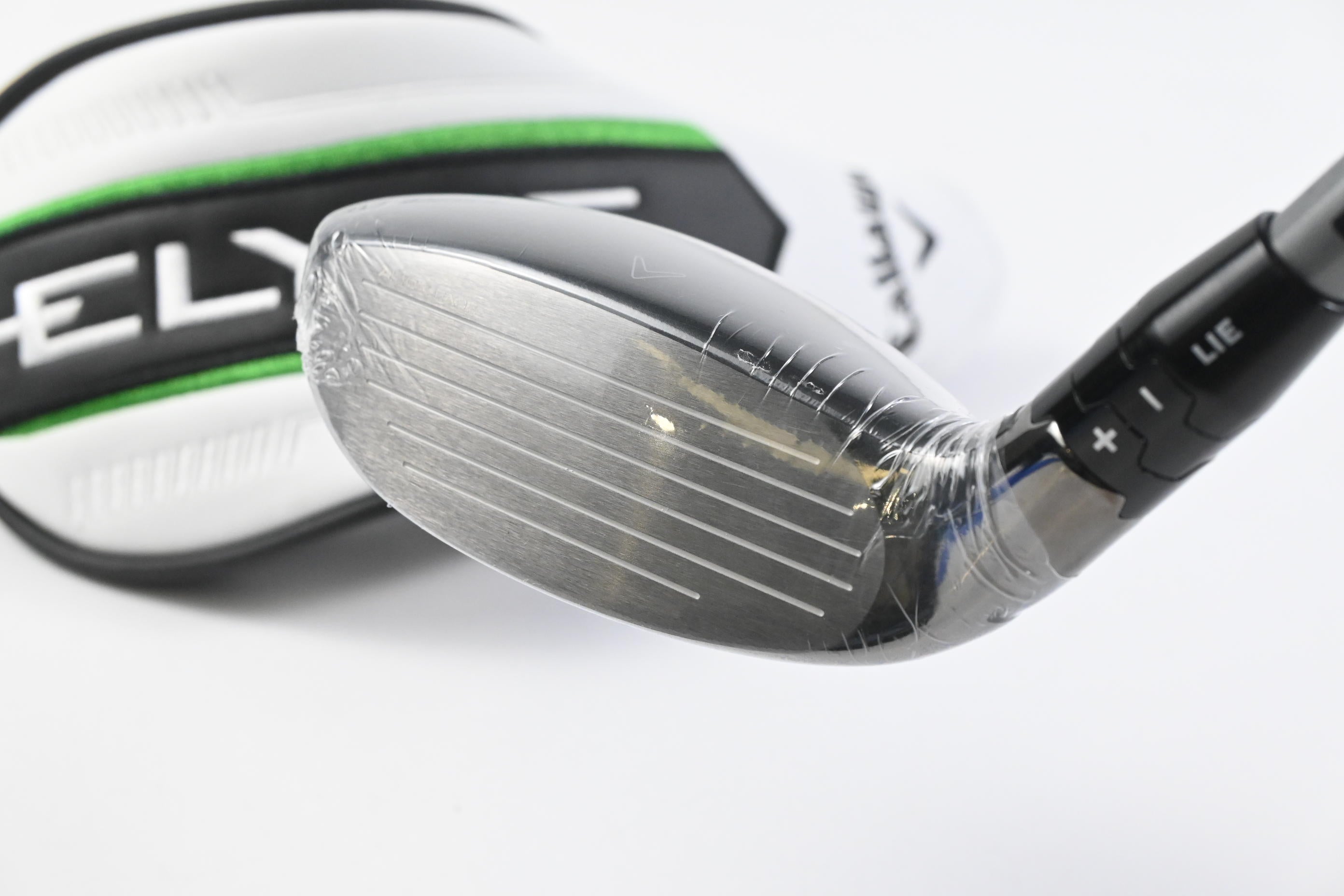 Callaway Elyte #4 Hybrid / 22 Degree / Regular Flex Denali Charcoal 60 Shaft