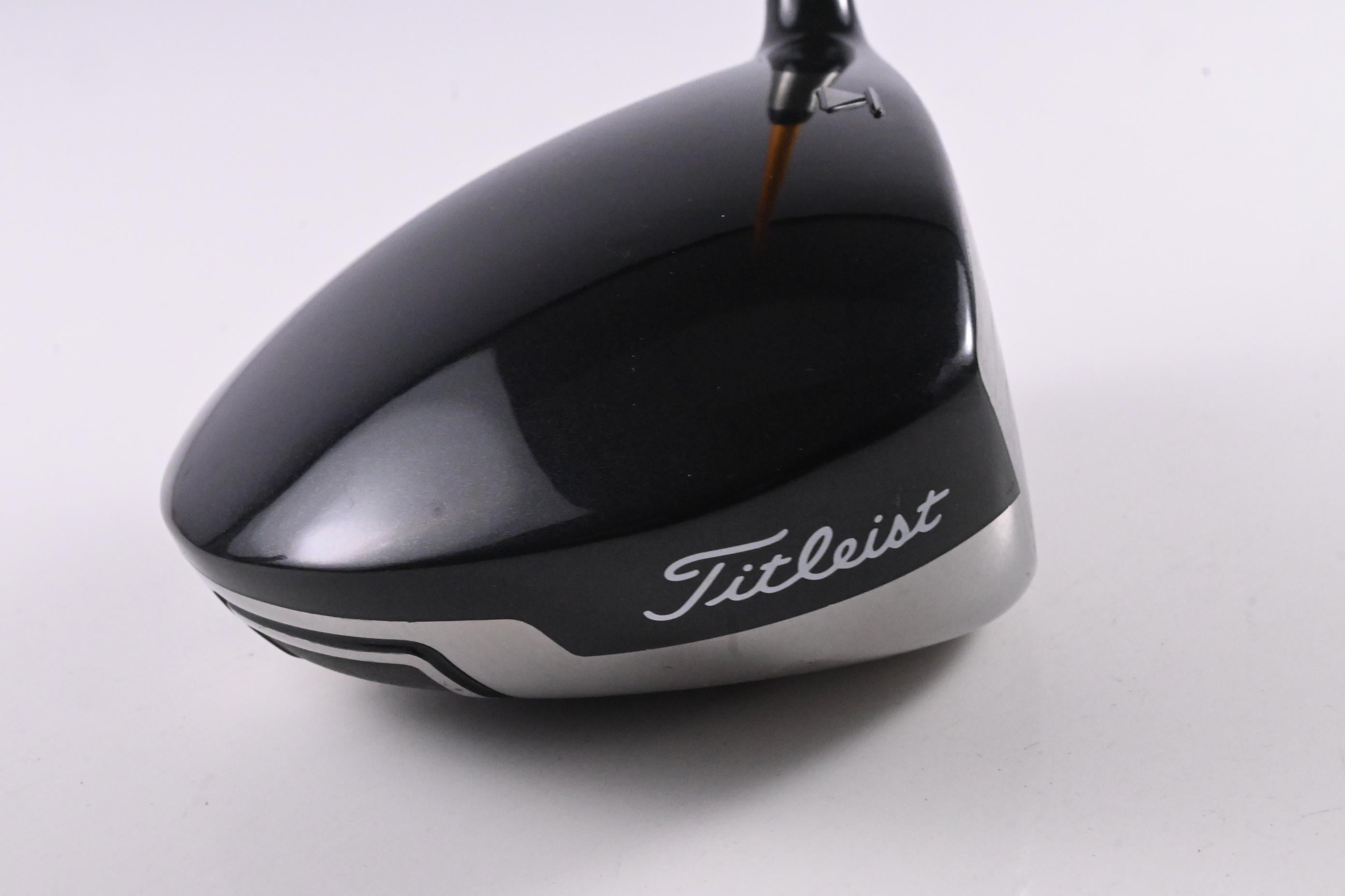 Titleist 909 D3 Driver / 8.5 Degree / X-Flex UST Proforce V2 76 Shaft