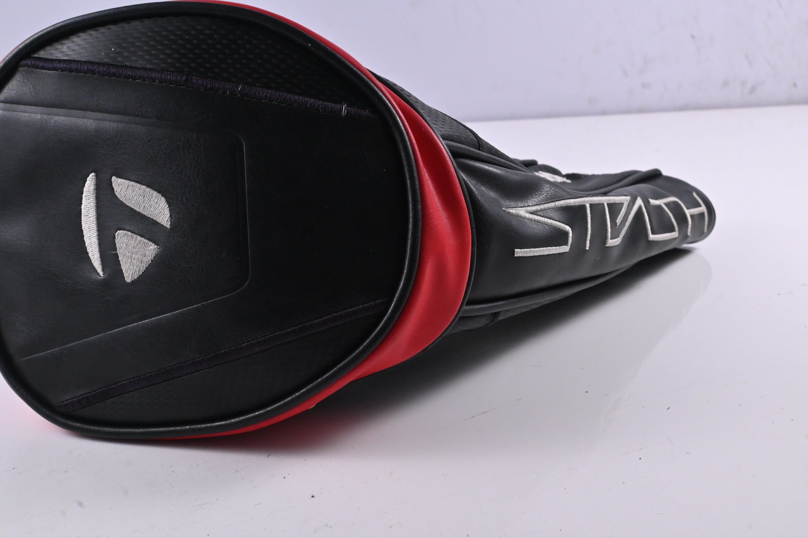 Left Hand Taylormade Stealth Plus Driver / 9 Degree / Regular Flex HZRDUS Smoke
