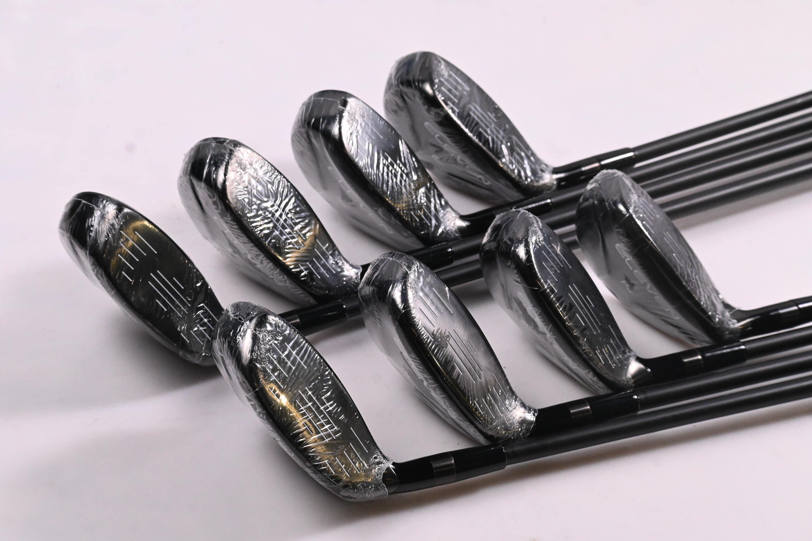 Eleven Hybrid Irons / 3-PW / Regular Flex KBS TGI 70 Shafts