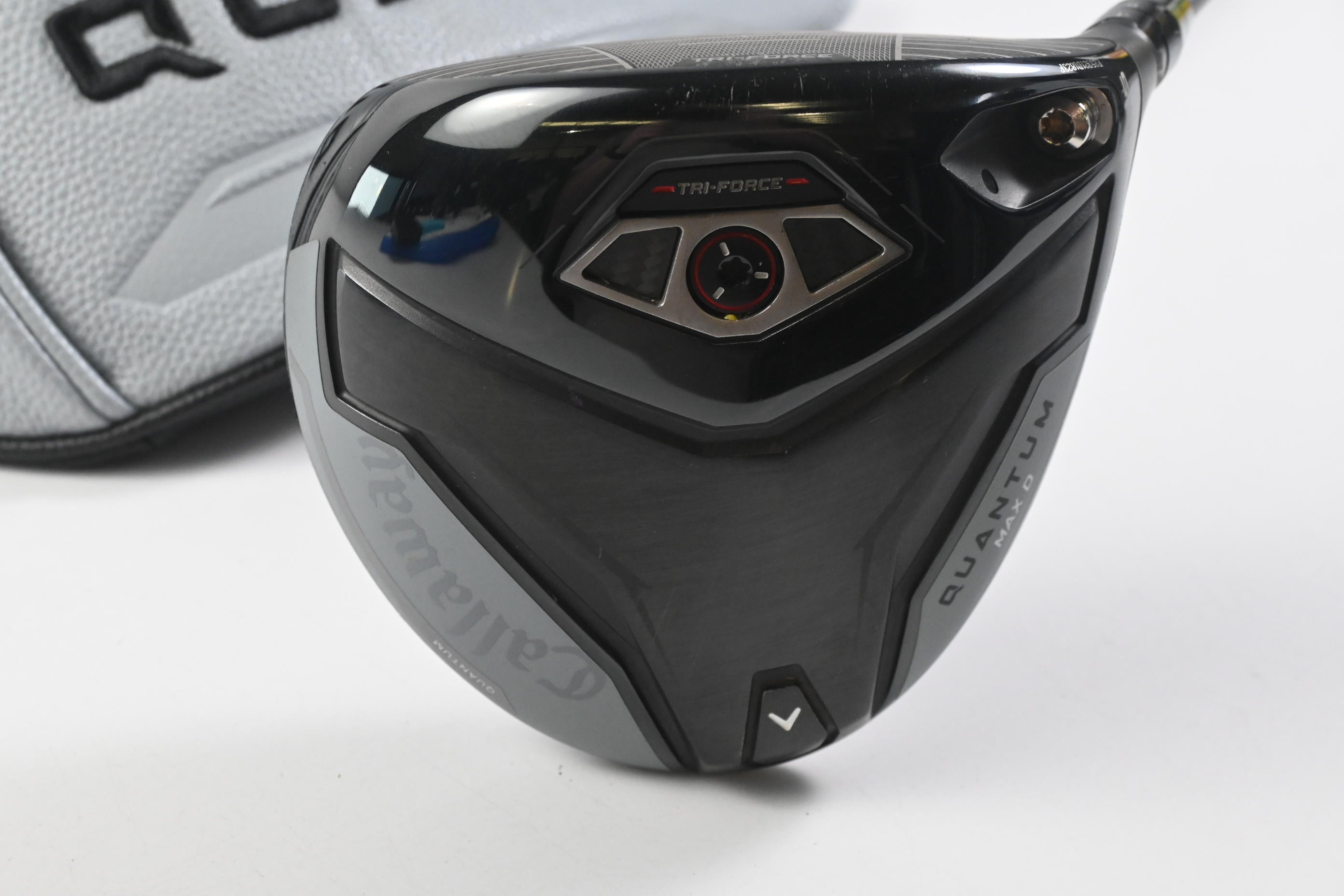 Callaway Quantum Max D Driver / 10.5 Degree / Stiff Flex Denali Frost Silver 50