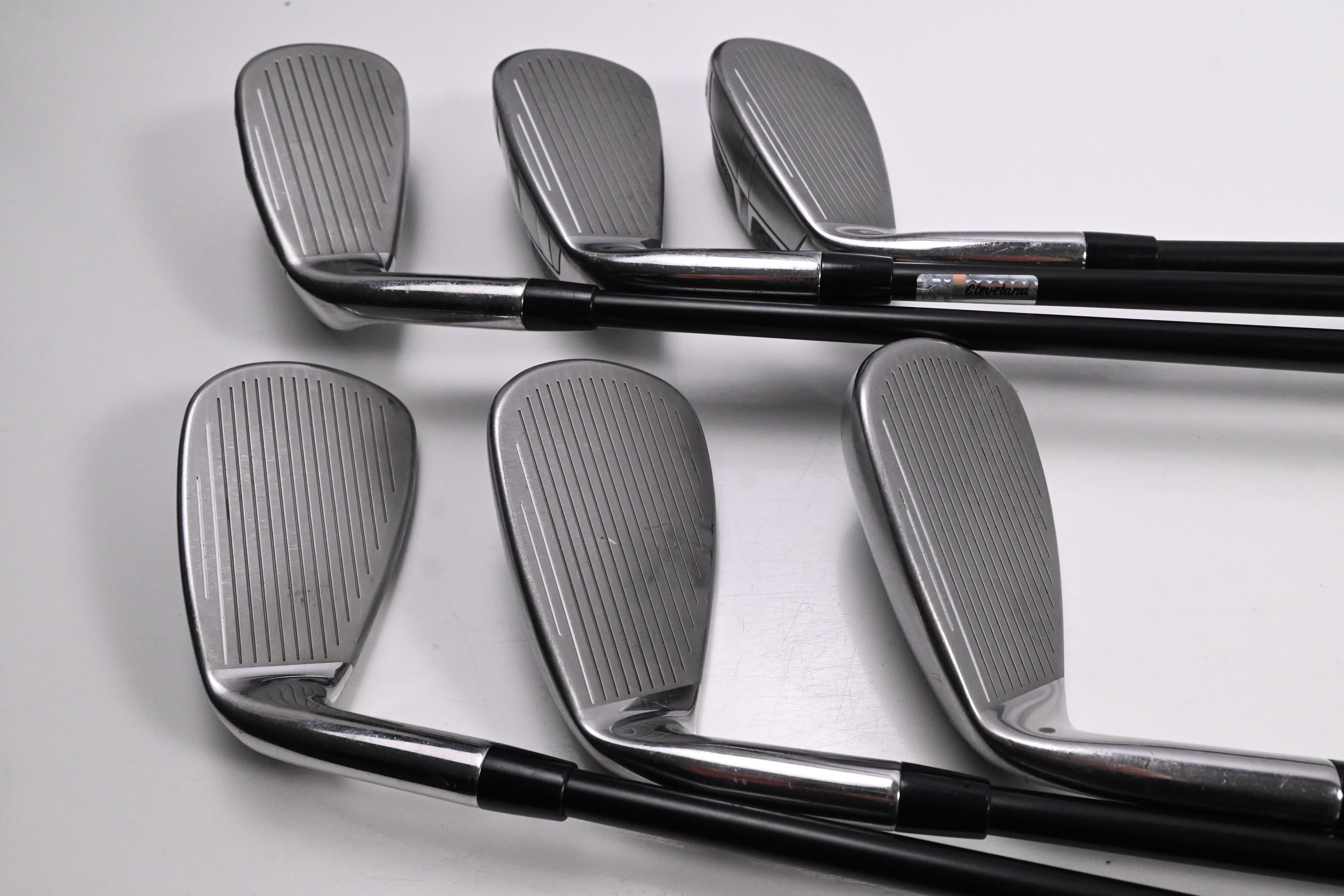 Cleveland Launcher XL Halo Irons / 6-PW / Regular Flex UST Helium Nanocore 60i
