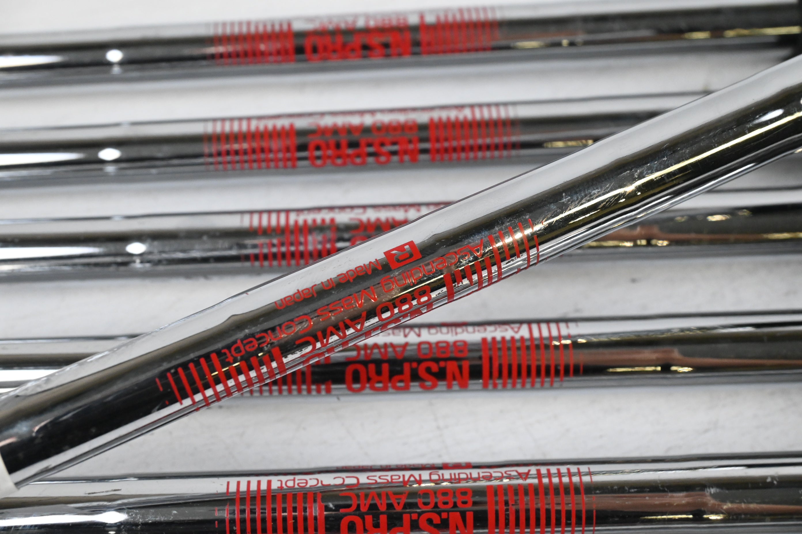 Titleist T300 2019 Irons / 5-PW+GW / Regular Flex N.S.Pro 880 AMC Shafts