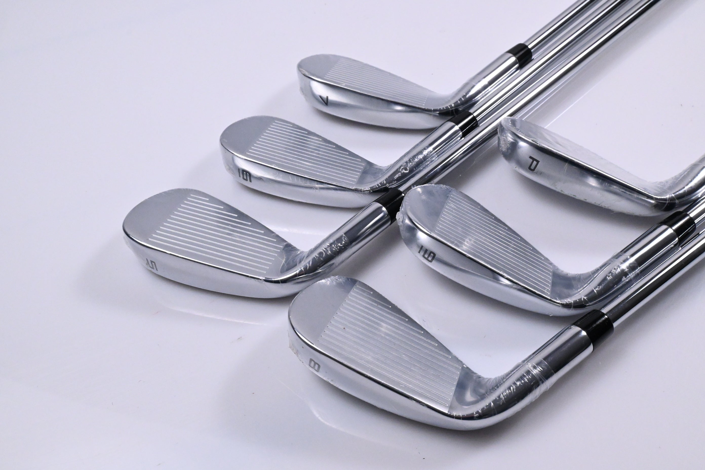 Callaway Elyte Irons / 5-PW / Regular Flex True Temper Vector 80 Shafts