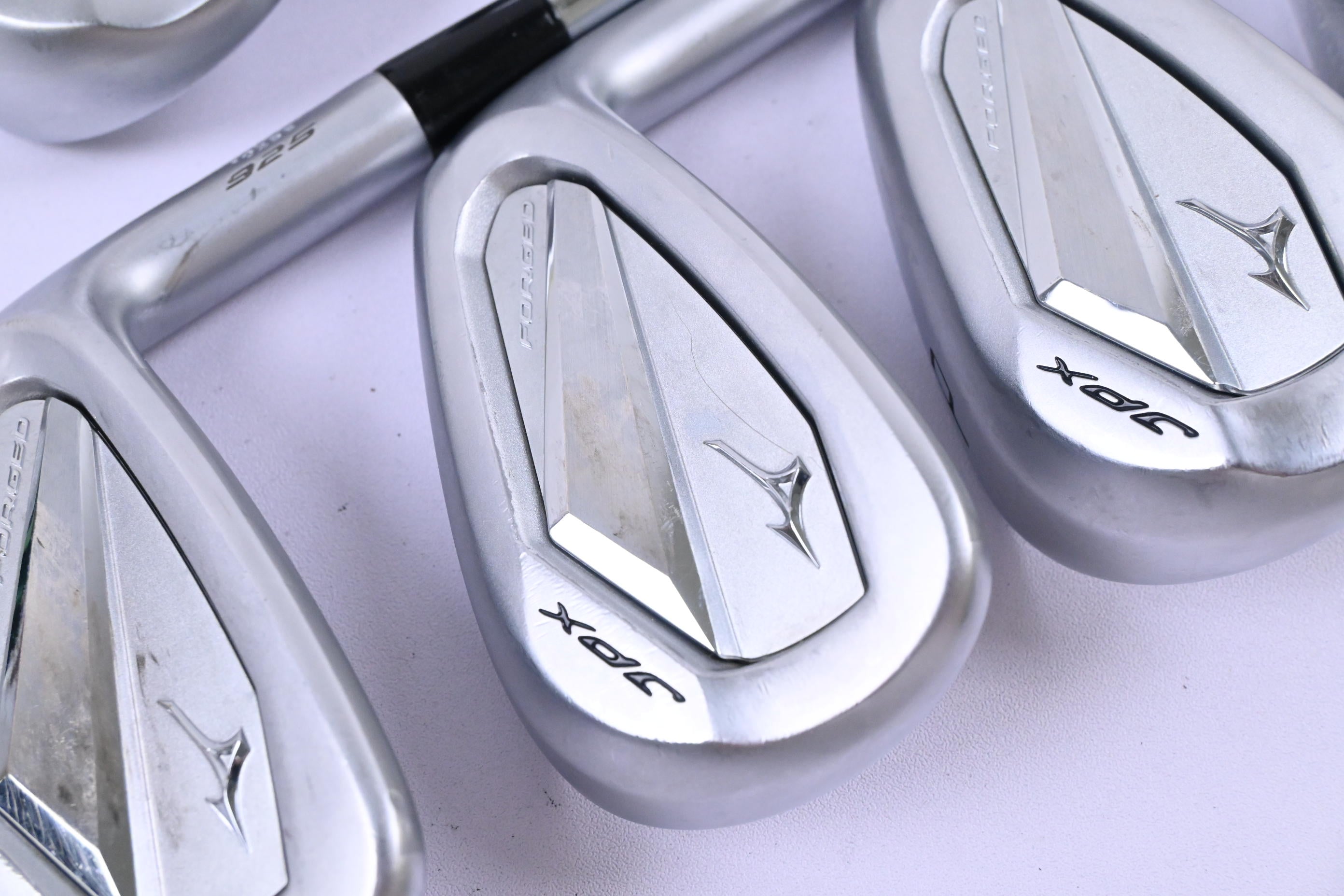 Mizuno JPX 925 Forged Irons / 5-PW+GW / Regular Flex Dynamic Gold 105 R300
