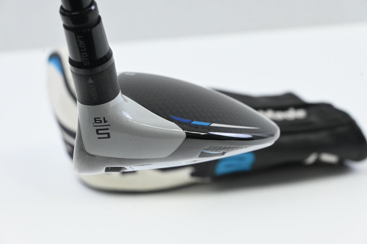 Taylormade SIM2 Ti #5 Wood / 19 Degree / Regular Flex Diamana F 55 Shaft