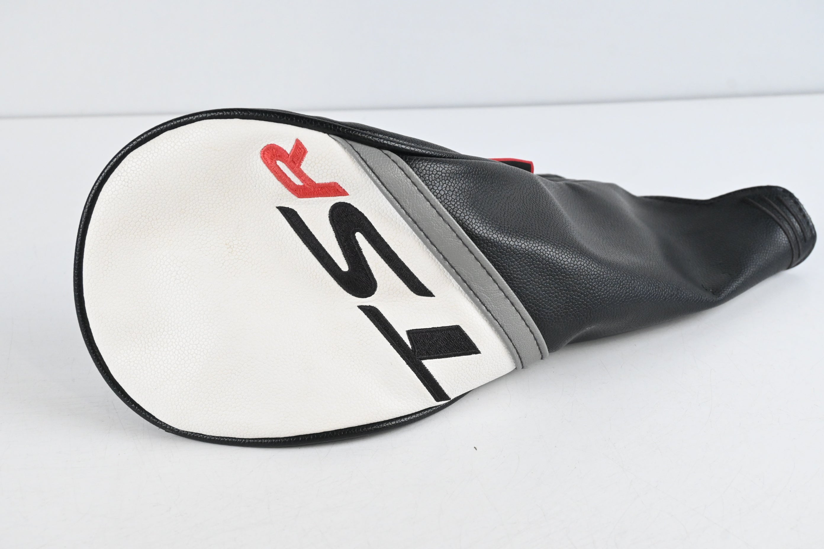 Titleist TSR2 Driver / 9 Degree / Stiff Flex Tensei AV Blue 55 Shaft