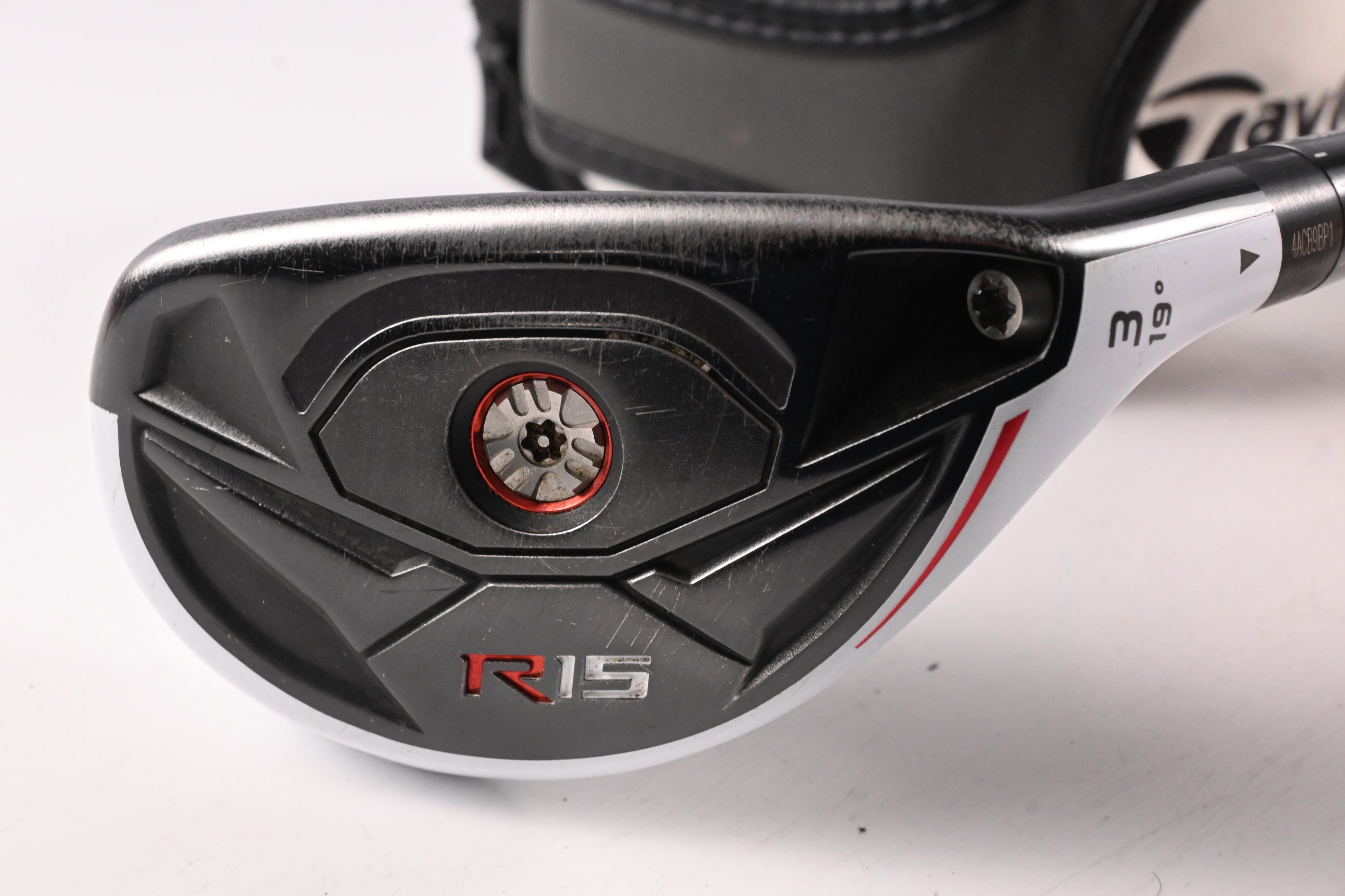 Taylormade R15 #3 Hybrid / 19 Degree / Regular Flex Speeder 77 Evolution Shaft