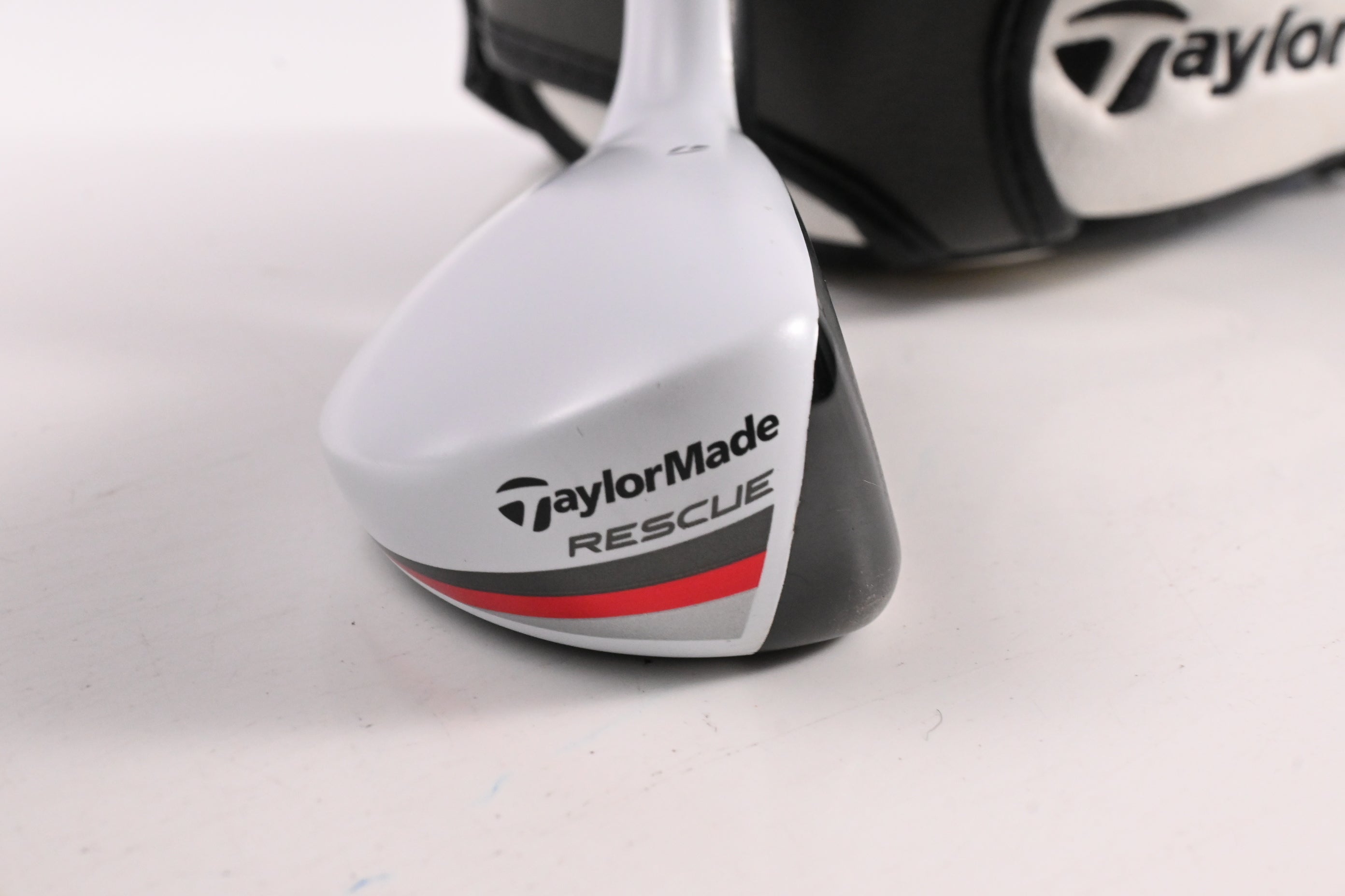 Taylormade R15 #3 Hybrid / 19 Degree / Regular Flex Speeder 77 Evolution Shaft