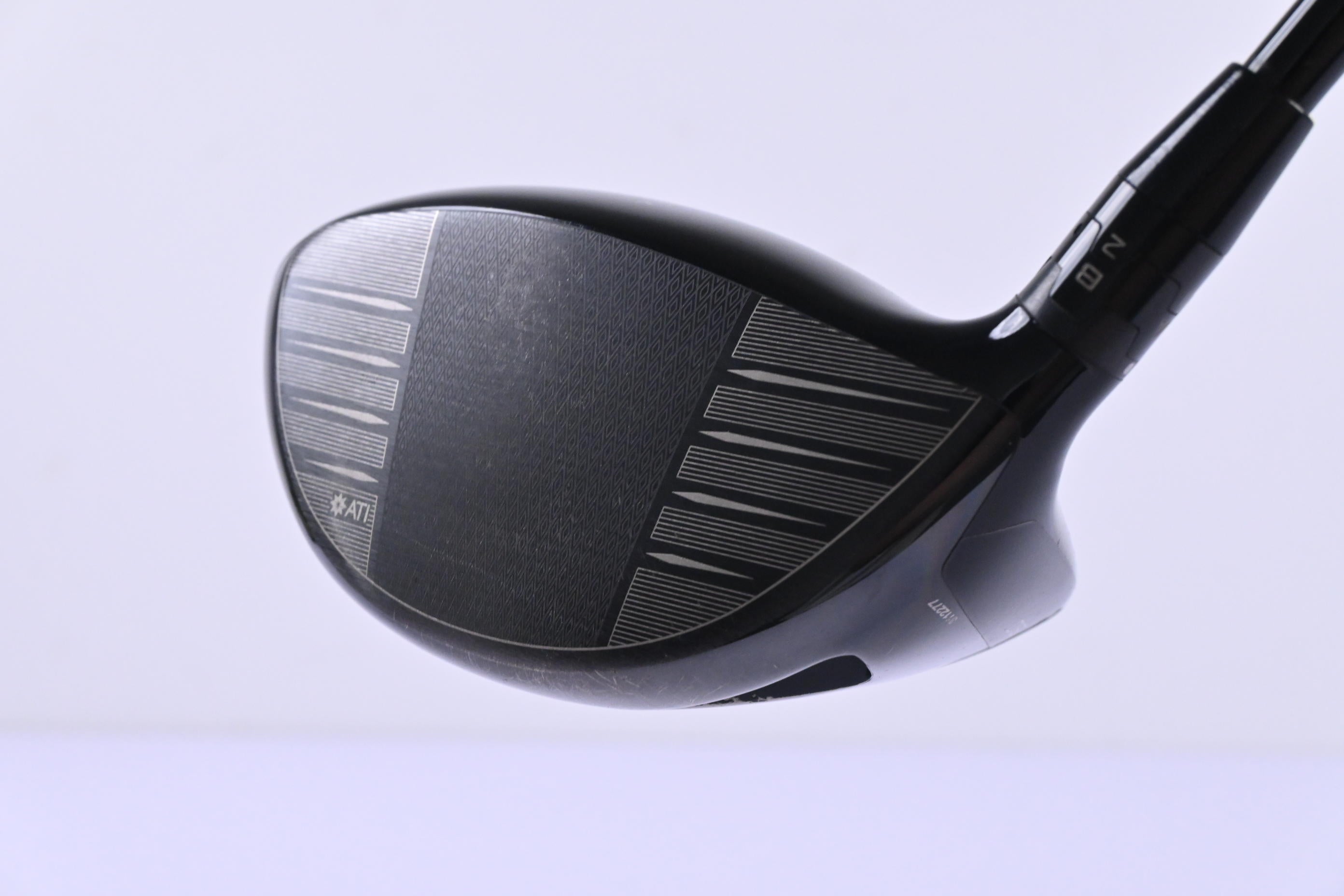 Titleist TSi2 Driver / 9 Degree / Stiff Flex Tensei AV Raw Blue 55 w/ SFW Shaft