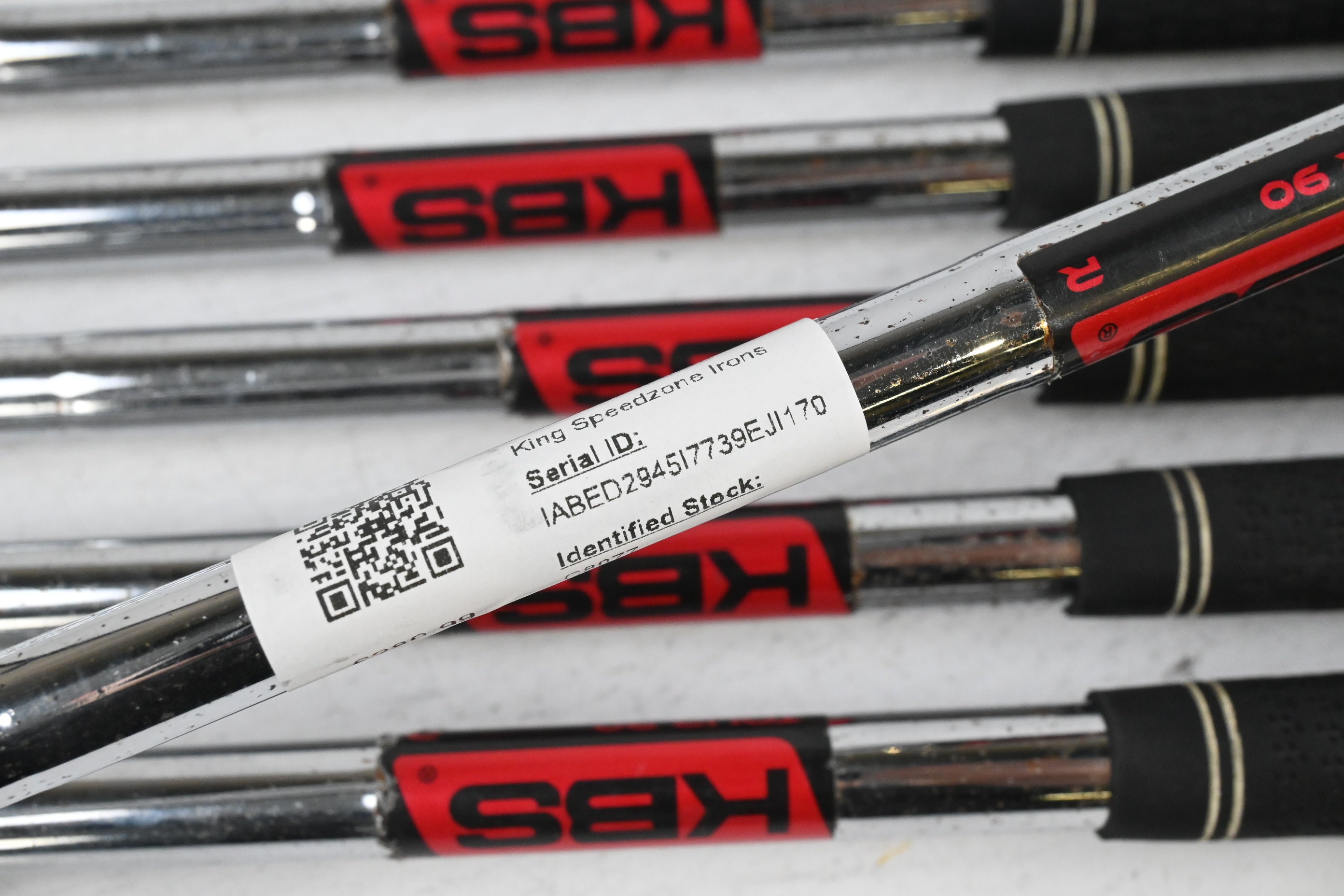 Cobra King Speedzone Irons / 6-PW+GW / Regular Flex KBS Tour 90 Shafts