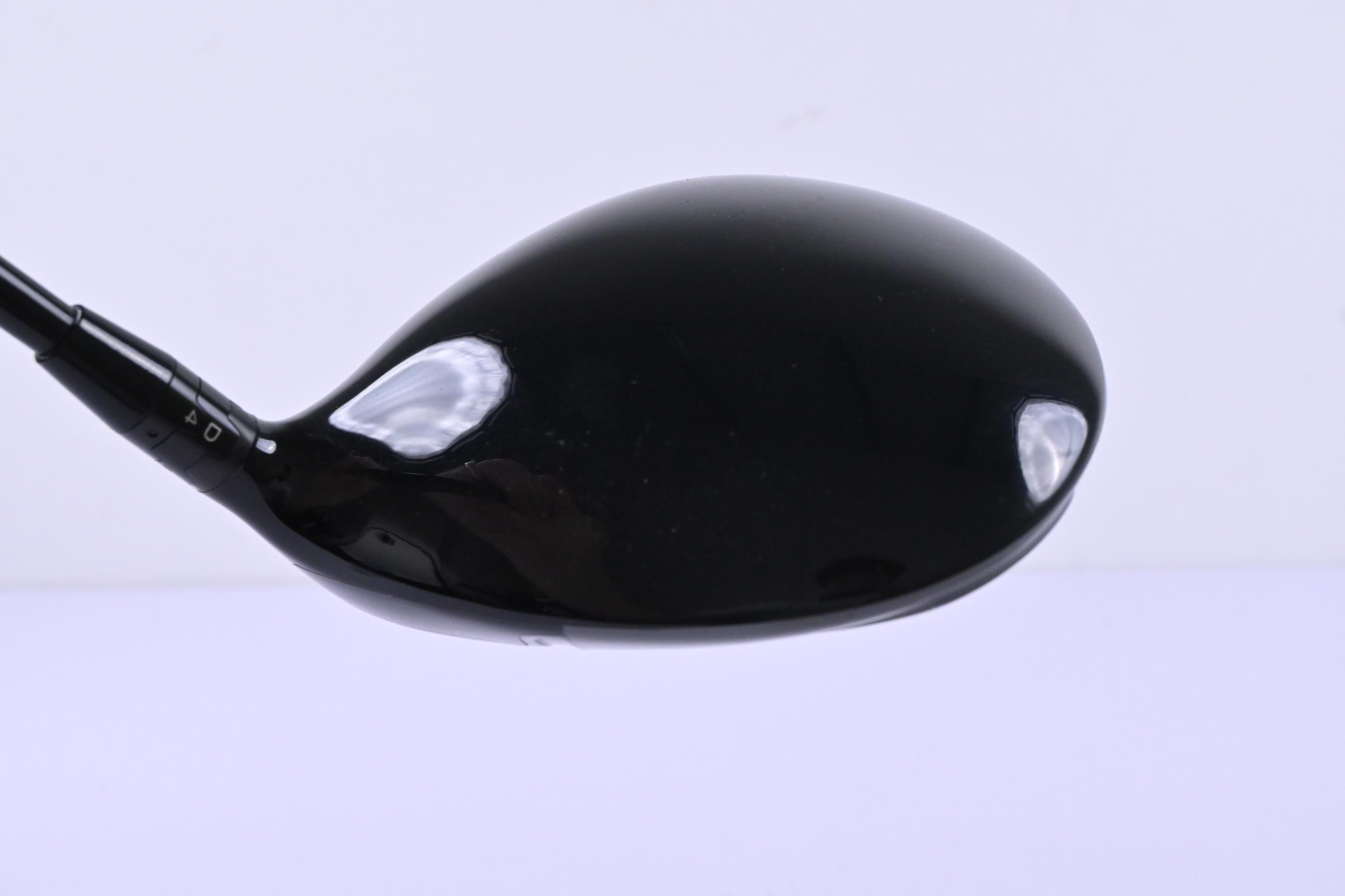 Titleist TSi2 Driver / 9 Degree / Stiff Flex Tensei AV Raw Blue 55 w/ SFW Shaft