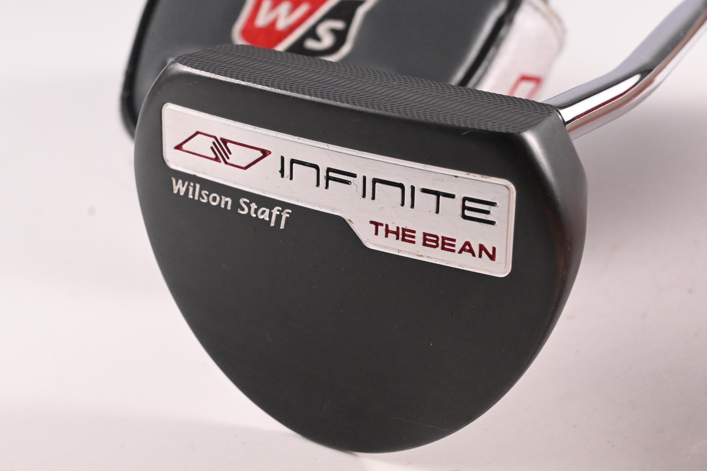 Wilson Infinite The Bean Putter / 34 Inch