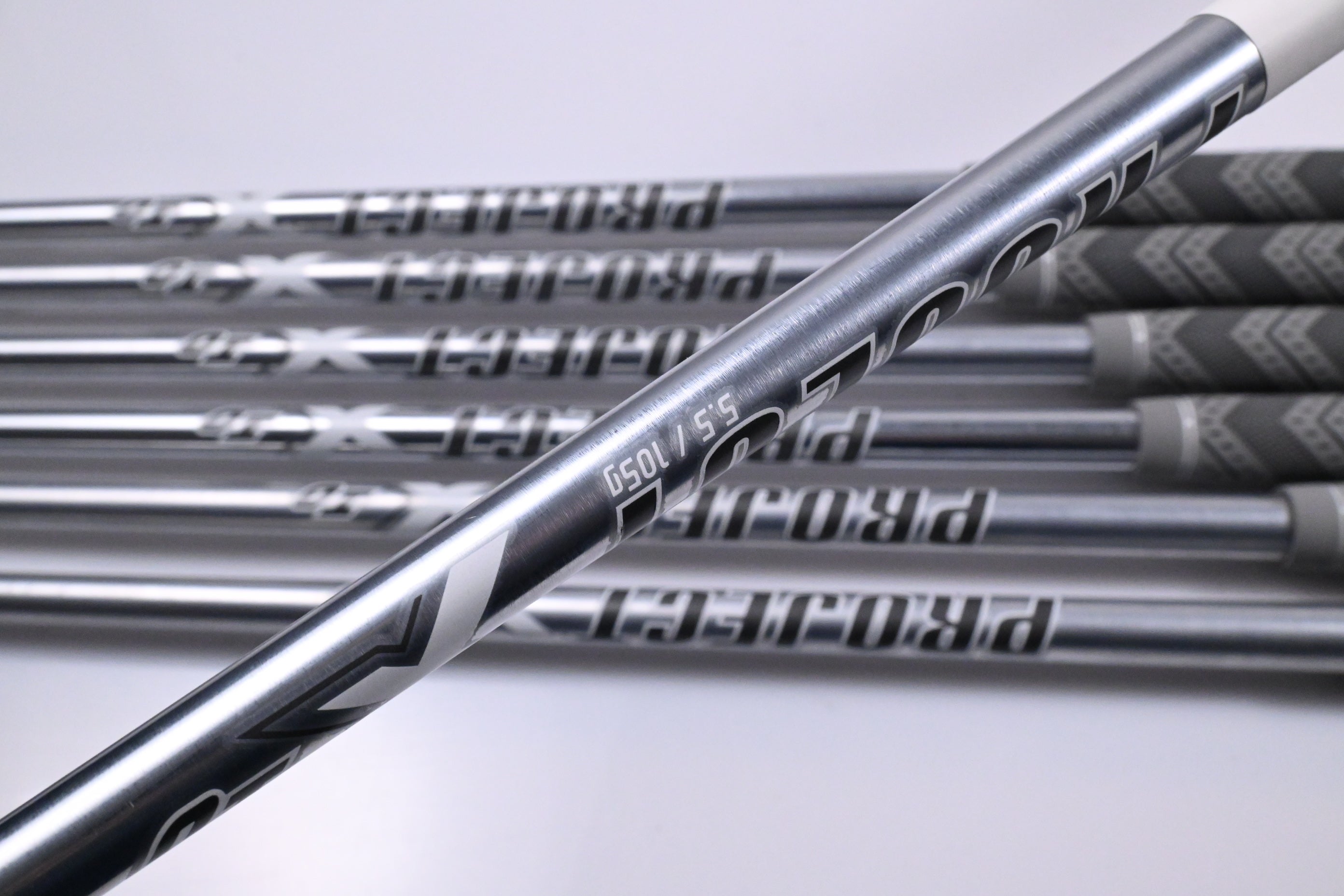 Callaway Apex CB 24 Irons / 4-PW / Regular+ Flex Project X IO 105 Shafts