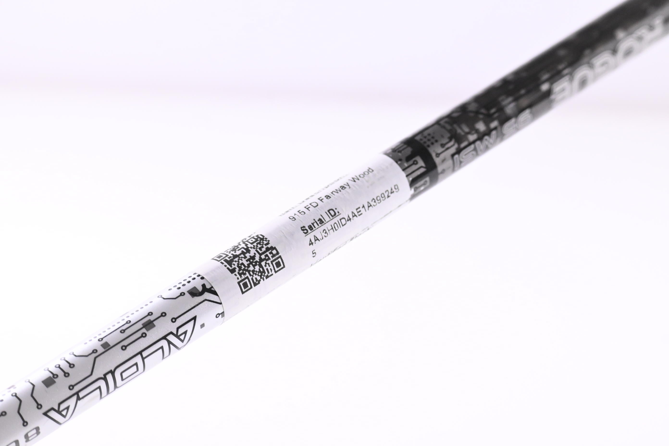 Titleist 915 FD #3 Wood / 15 Degree / Stiff Flex Aldila Rogue Black 95 MSI 80