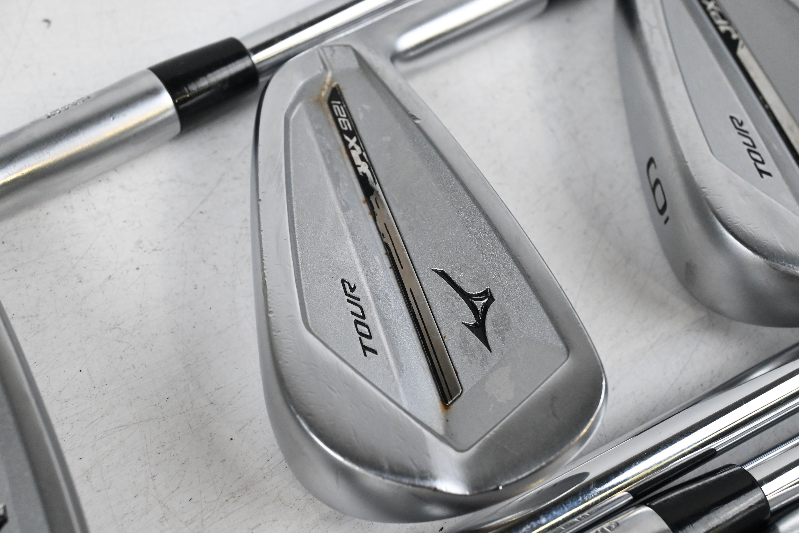 Mizuno JPX 921 Tour Irons / 4-PW / Stiff Flex Project X Rifle Shafts