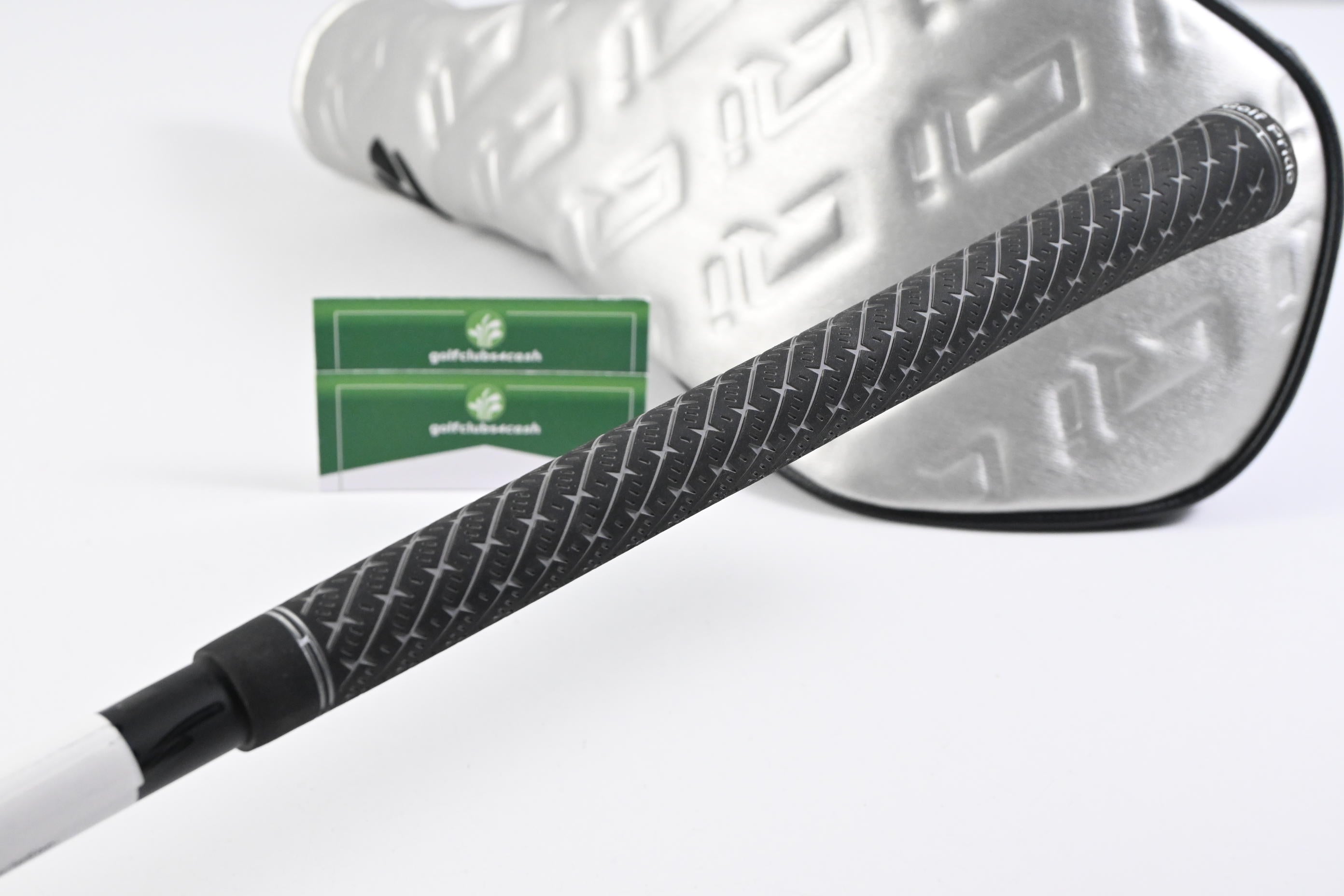 Taylormade Qi35 LS Driver / 10.5 Degree / Stiff Flex Kai'li CB Blue Dark Waves