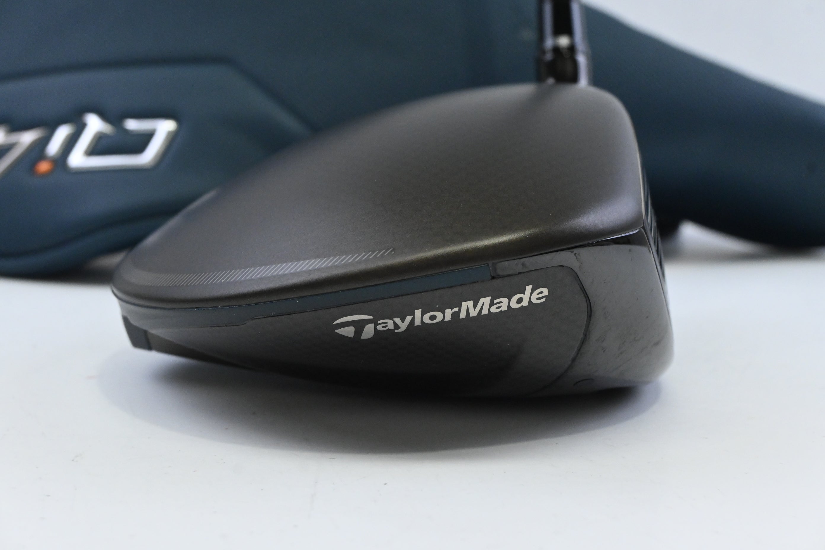 Taylormade Qi4D Driver / 9 Degree / Regular Flex Taylormade Reax Blue 50 Shaft