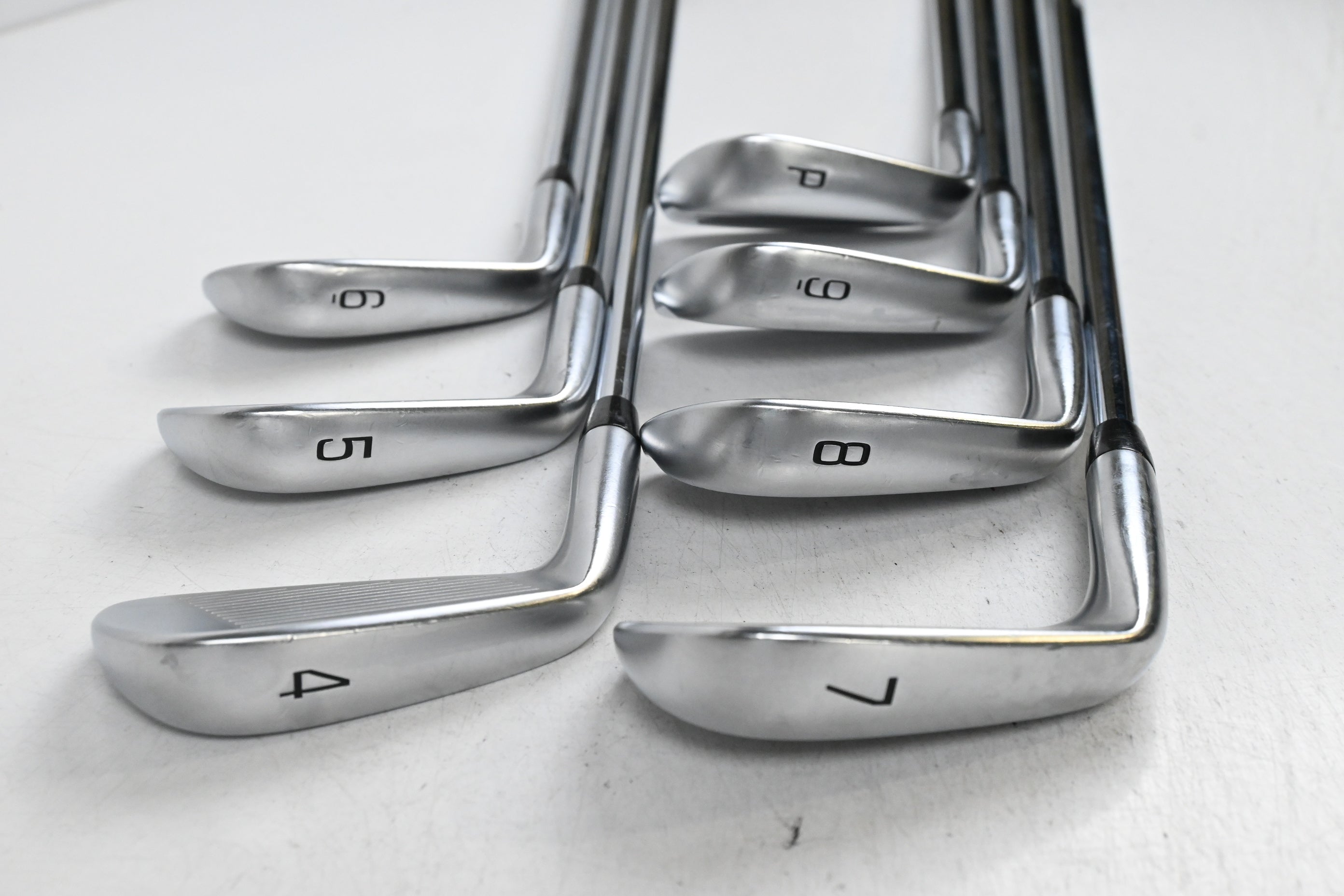 Mizuno JPX 921 Tour Irons / 4-PW / Stiff Flex Project X Rifle Shafts