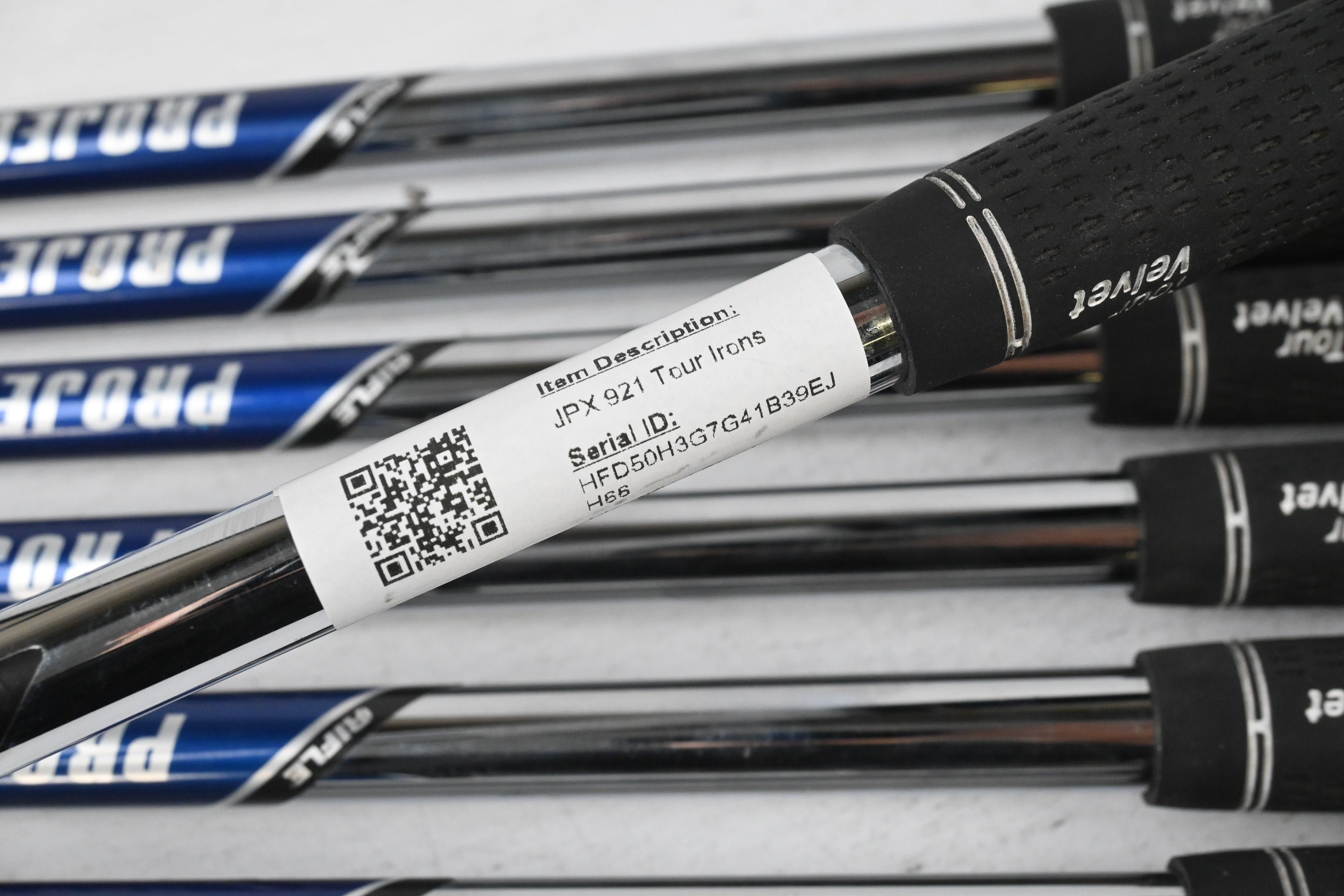 Mizuno JPX 921 Tour Irons / 4-PW / Stiff Flex Project X Rifle Shafts