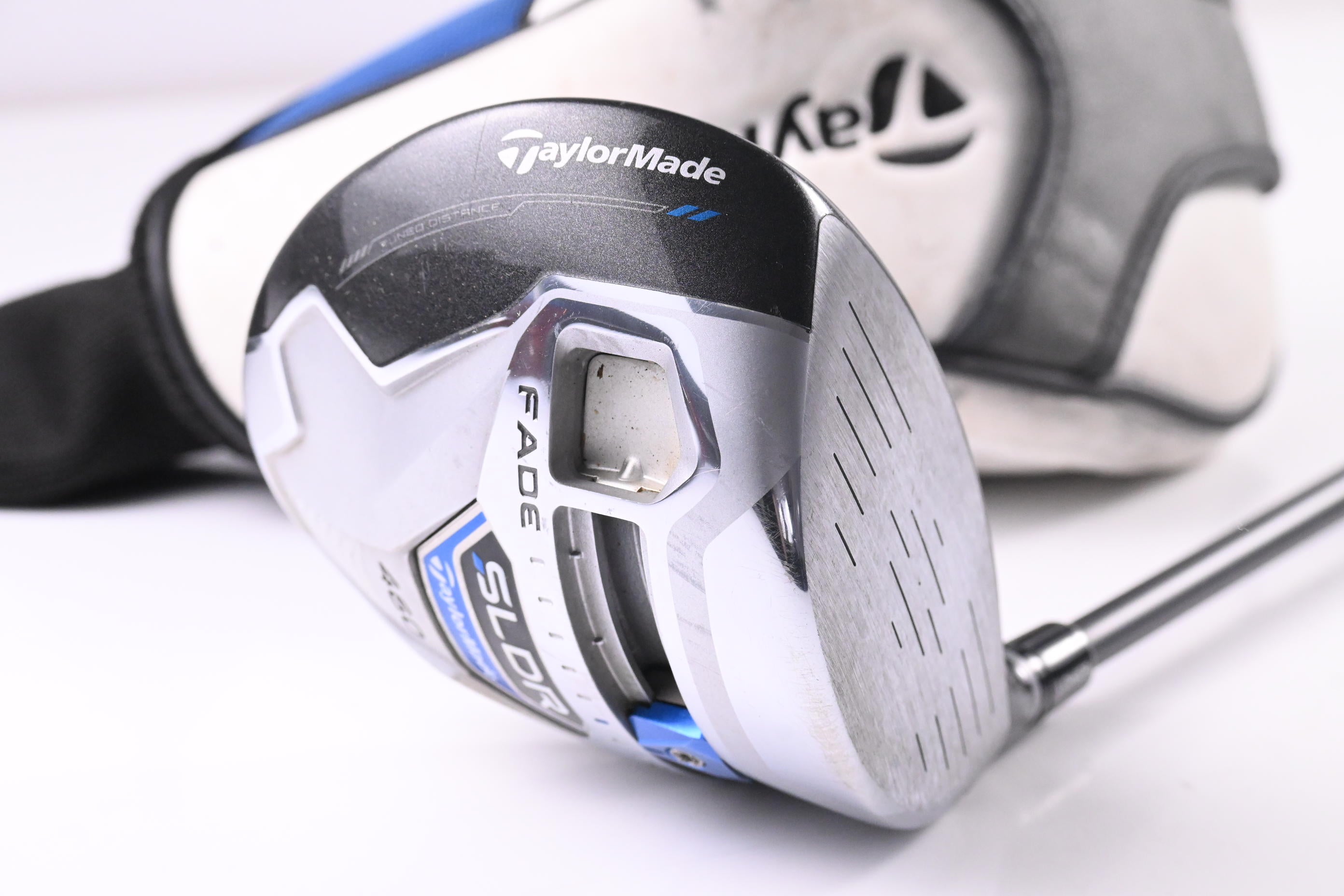 Taylormade SLDR Driver / 9.5 Degree / Regular Flex Speeder 57 Shaft