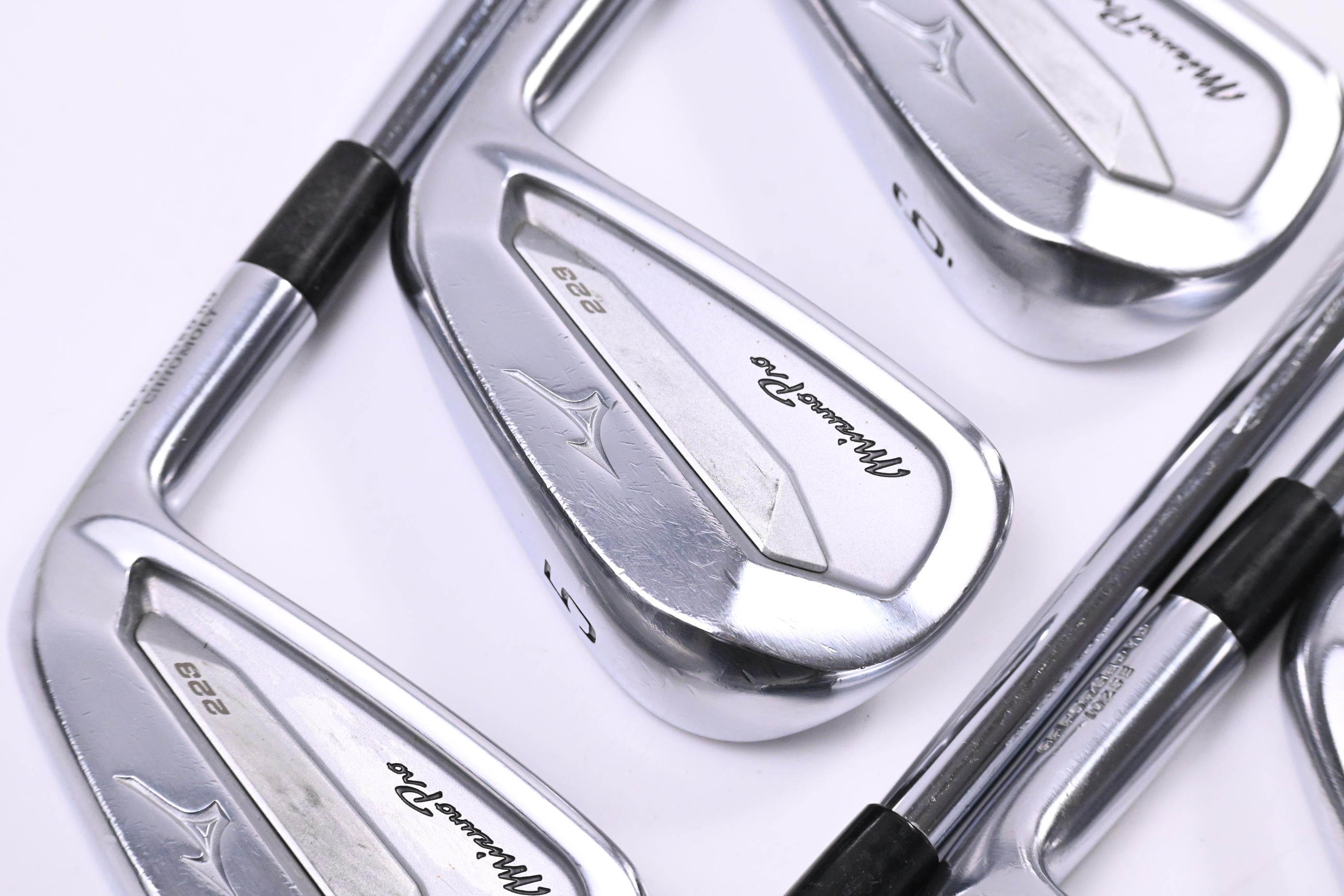 Mizuno Pro 223 Irons / 4-PW / X-Flex NS Pro Modus 3 Tour 120 Steel Shafts