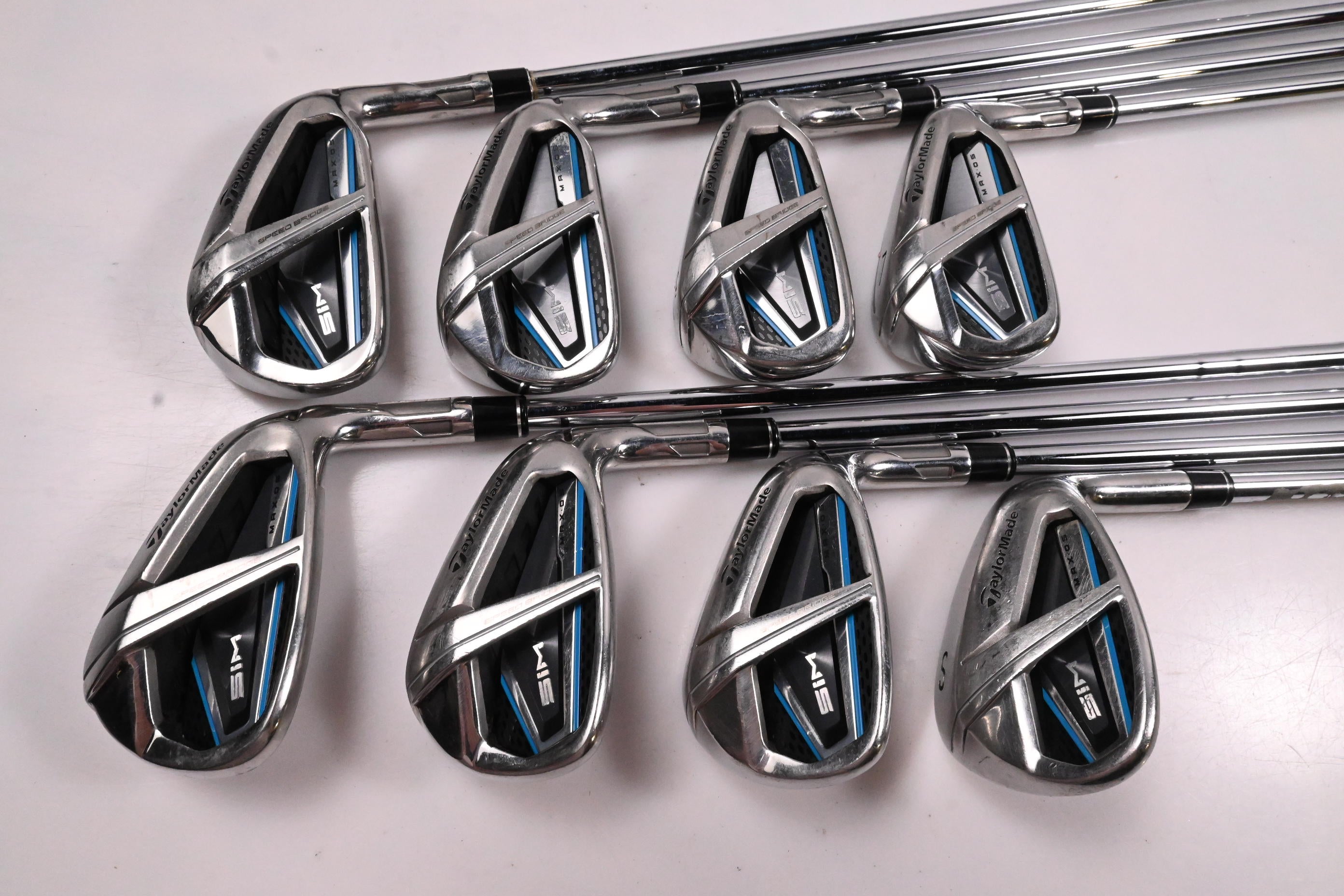 Taylormade SIM Max OS Irons / 4-PW+SW / Regular Flex KBS MAX 85 Shafts