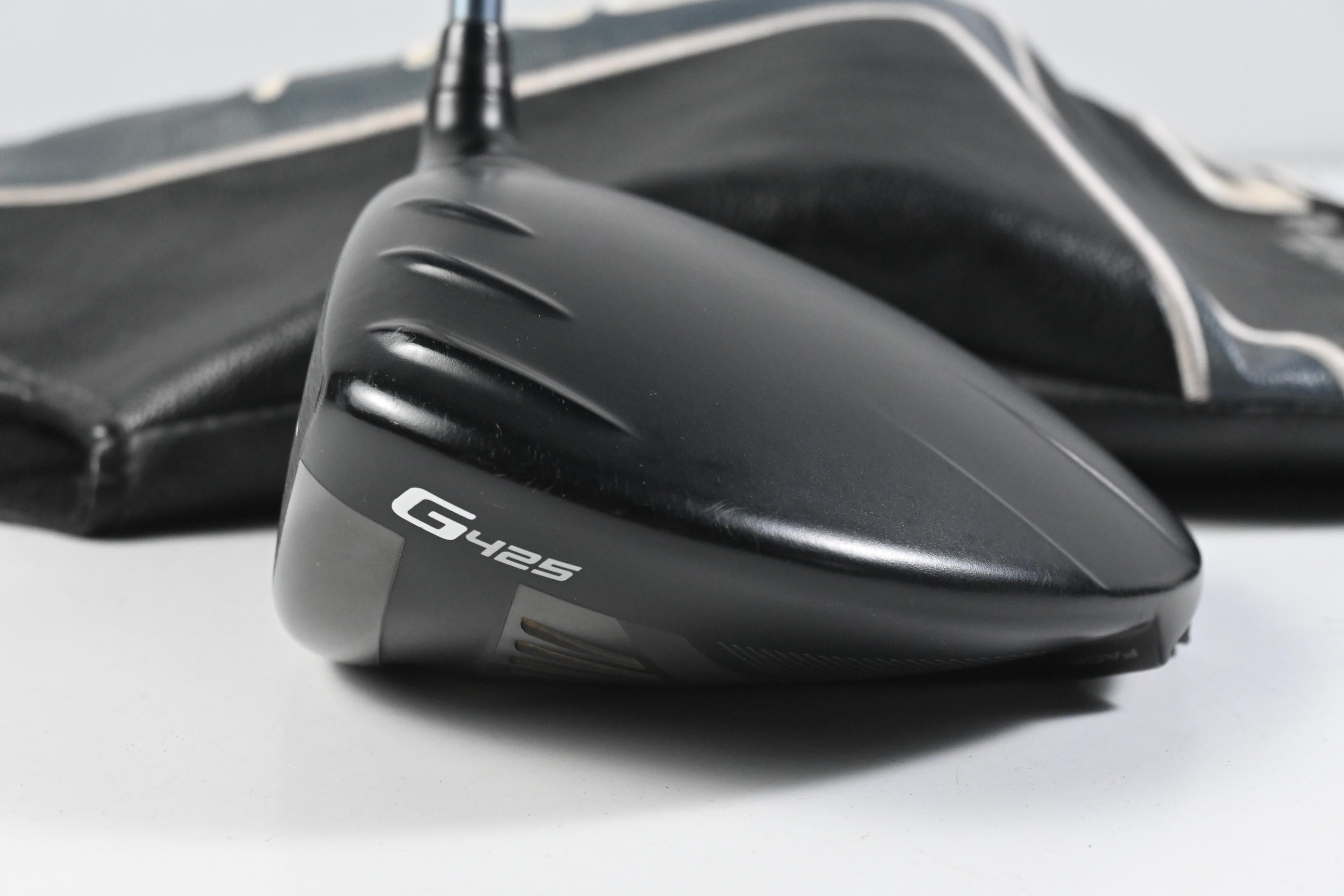 Left Hand Ping G425 Max Driver / 10.5 Degree / Regular Flex Ping Alta CB Slate