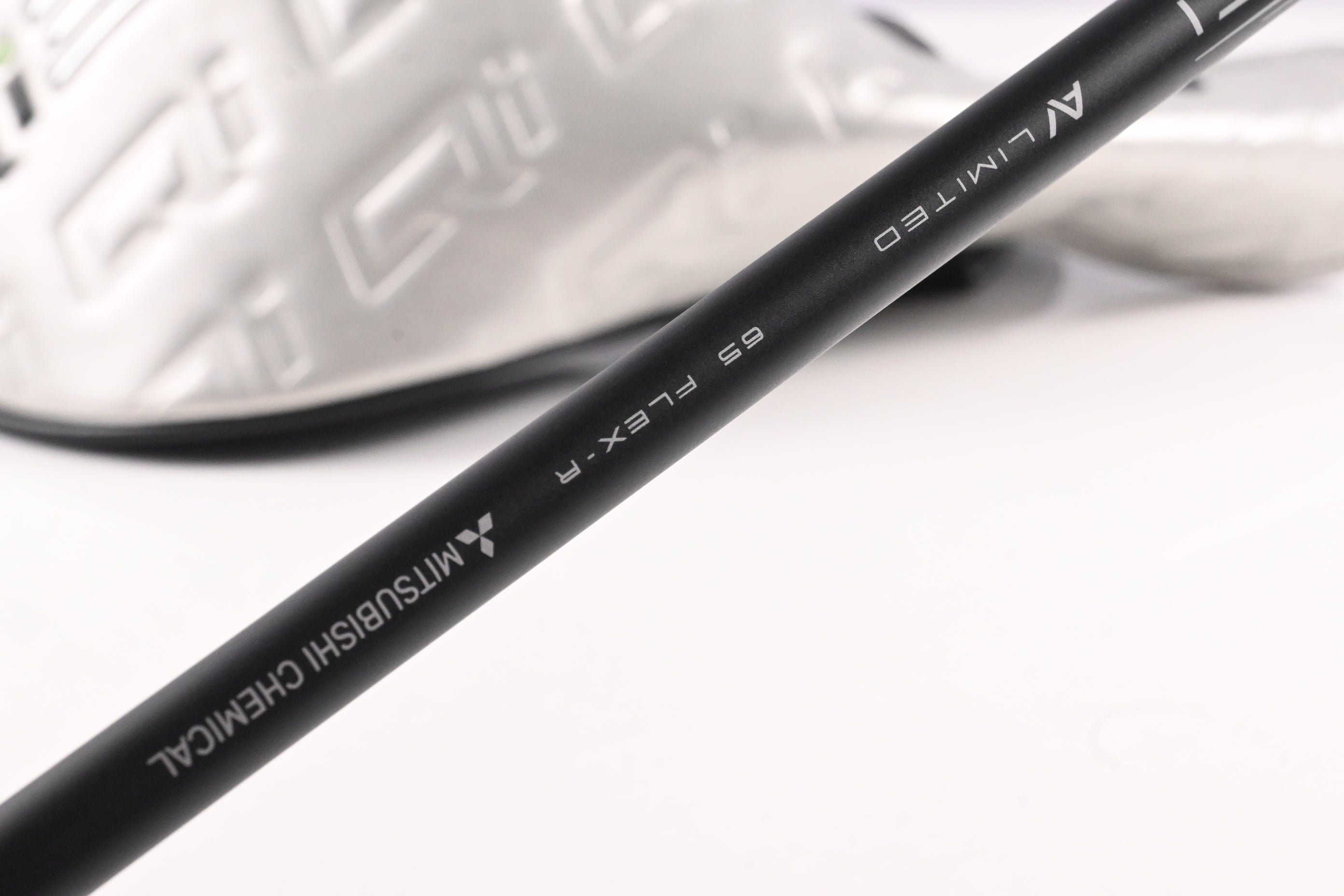 Taylormade Qi35 LS Driver / 9 Degree / Regular Flex Tensei AV Limited Blue 65