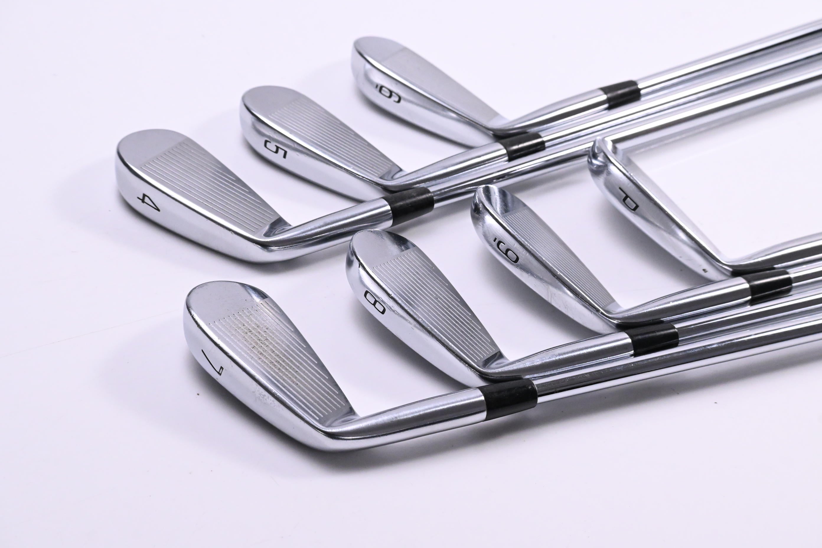 Mizuno Pro 223 Irons / 4-PW / X-Flex NS Pro Modus 3 Tour 120 Steel Shafts