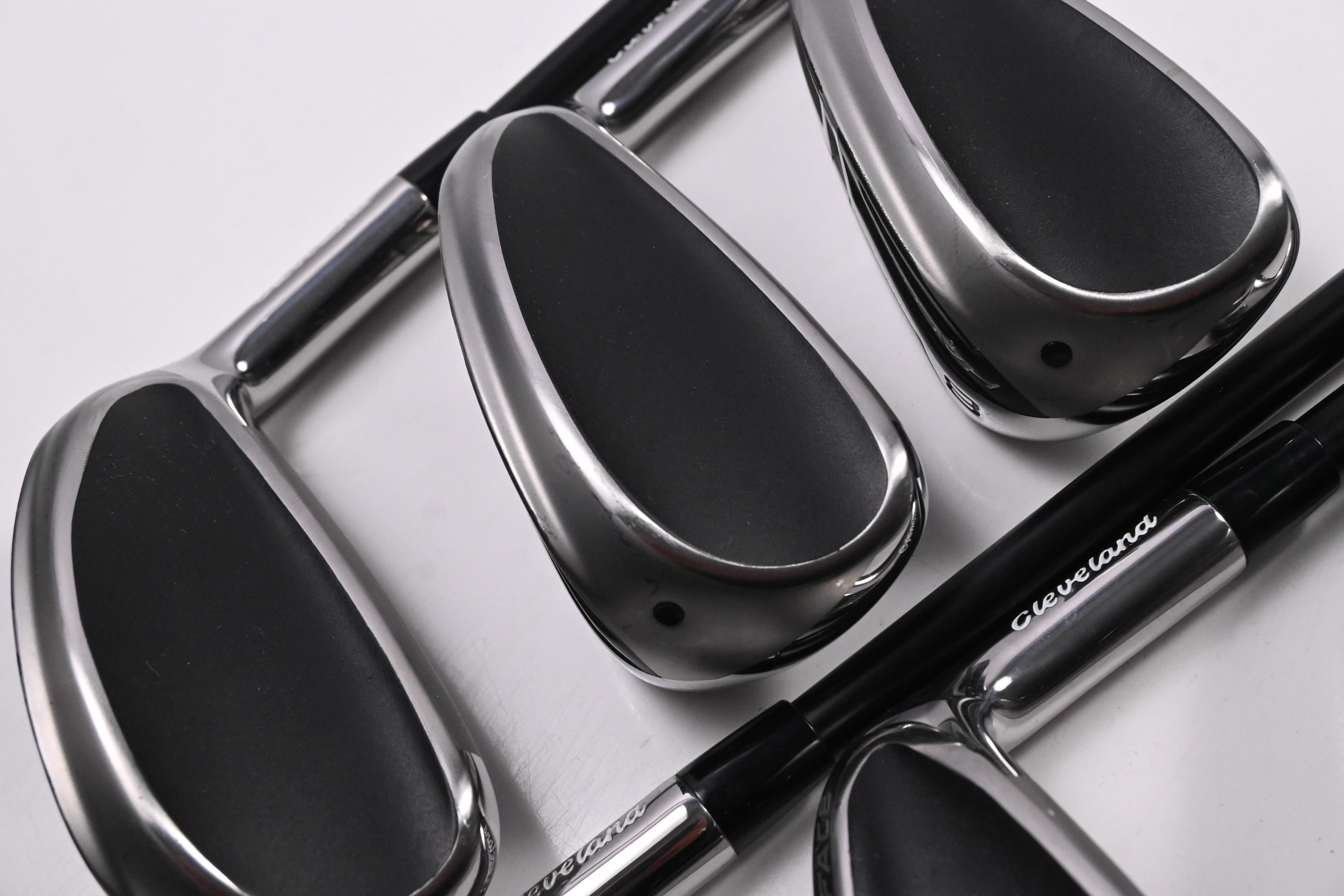 Cleveland Halo XL Full Face Irons / 6-PW+GW / Senior Flex UST Helium Nanocore 60i