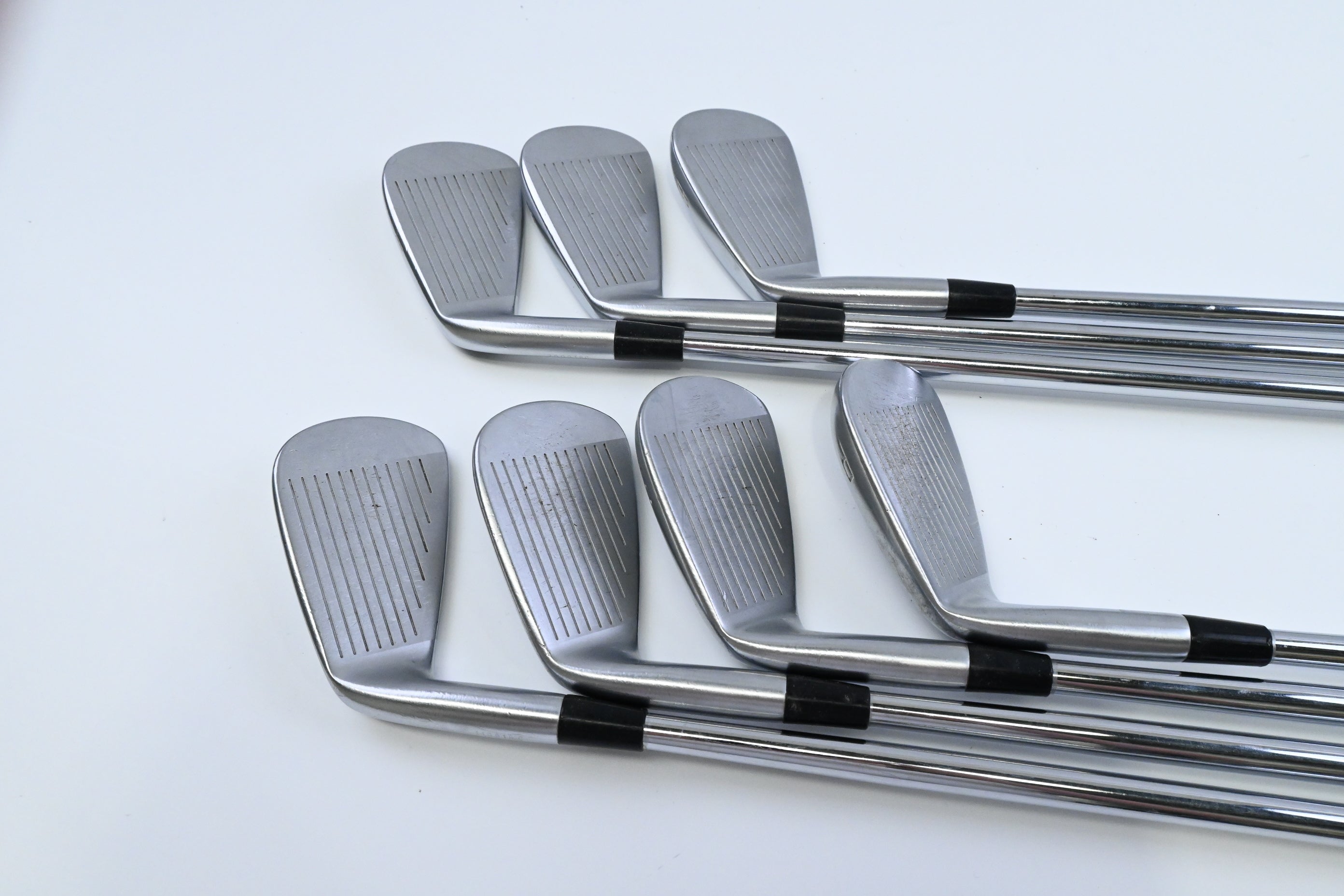 Mizuno JPX 919 Forged Irons / 4-PW / Regular Flex Dynamic Gold 105 R300 Shafts