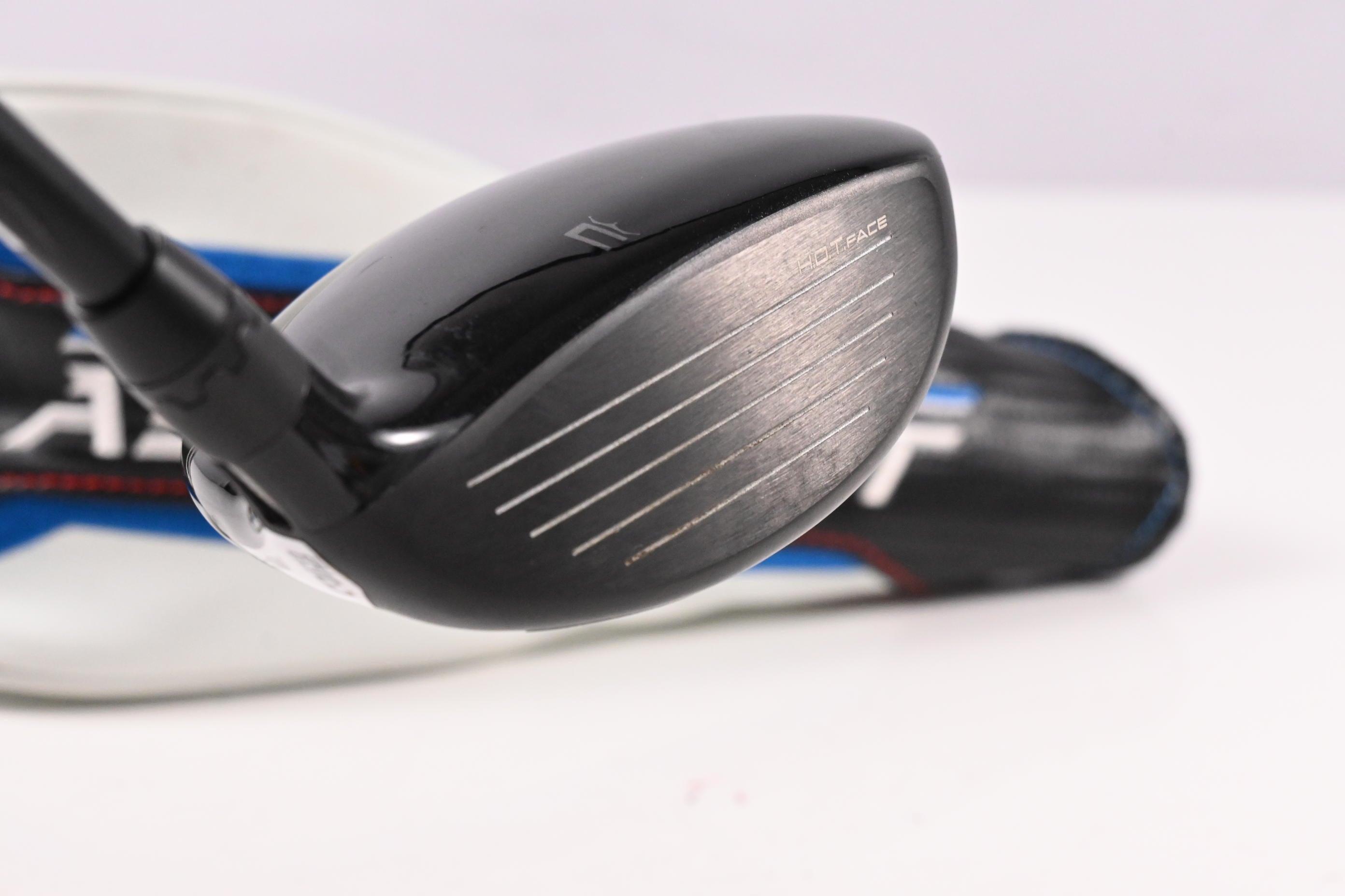 Left hand Cobra Aerojet Max #3 Wood / 15.5 Degree / Regular Flex UST Helium Nanocore 5 Shaft