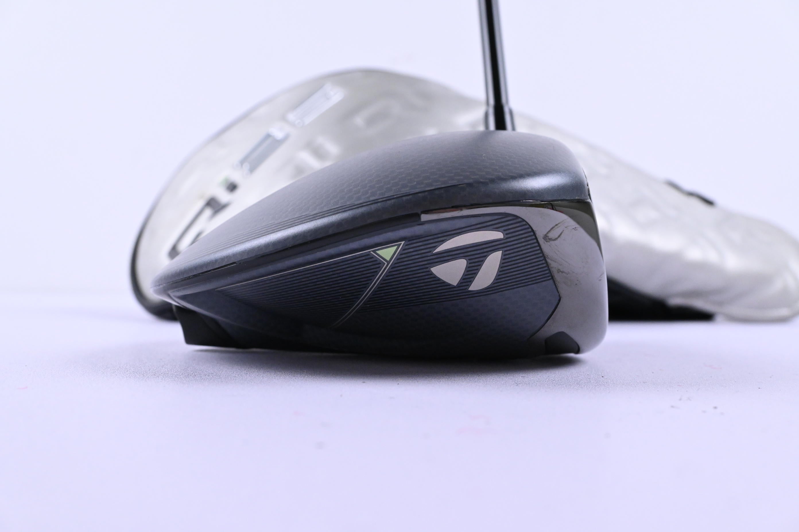 Taylormade Qi35 Driver / 9 Degree / Regular Flex Fujikura Ventus TR Red 5 Shaft