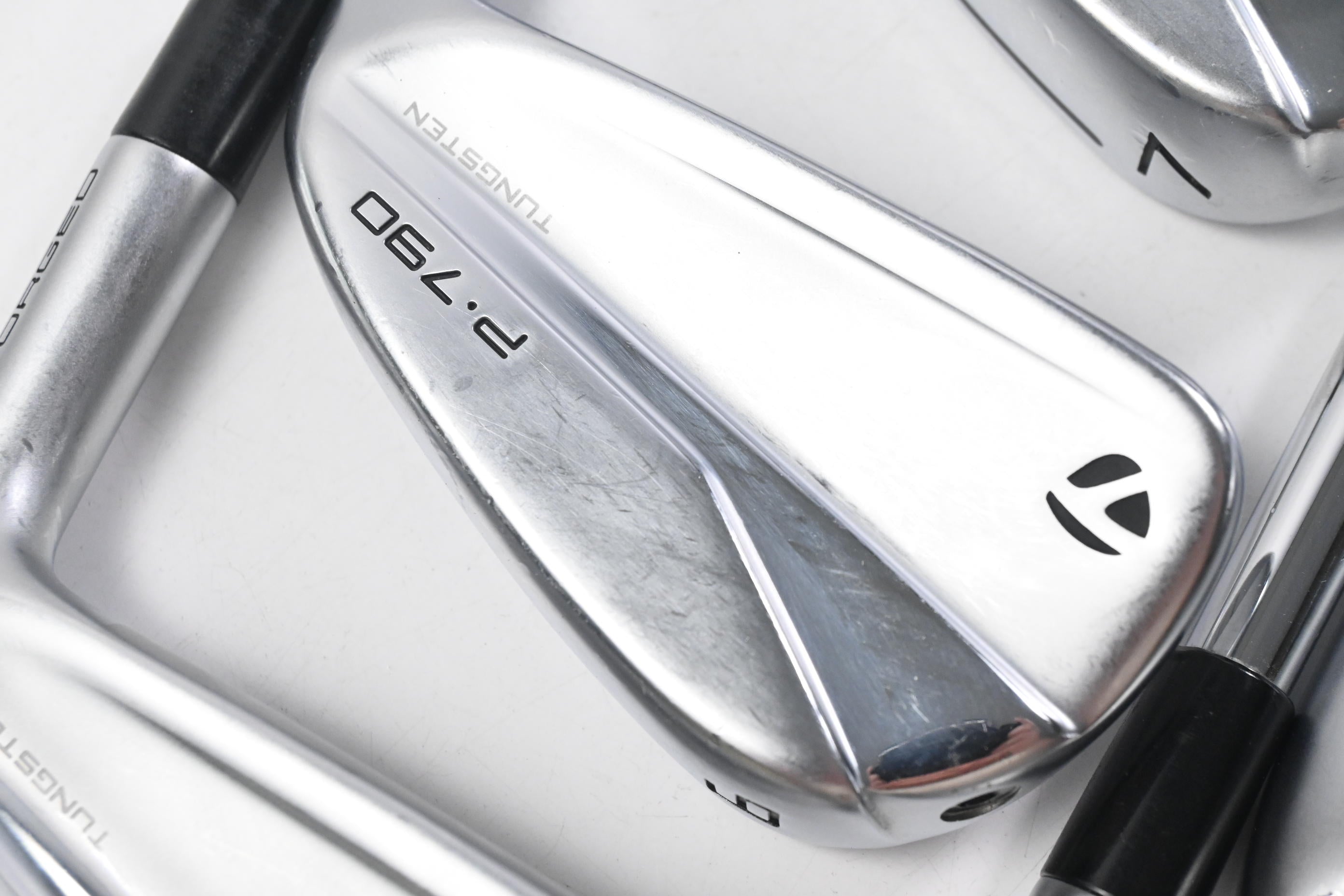 Taylormade P790 2021 Irons / 5-PW / Regular Flex Dynamic Gold 105 S300 Shafts
