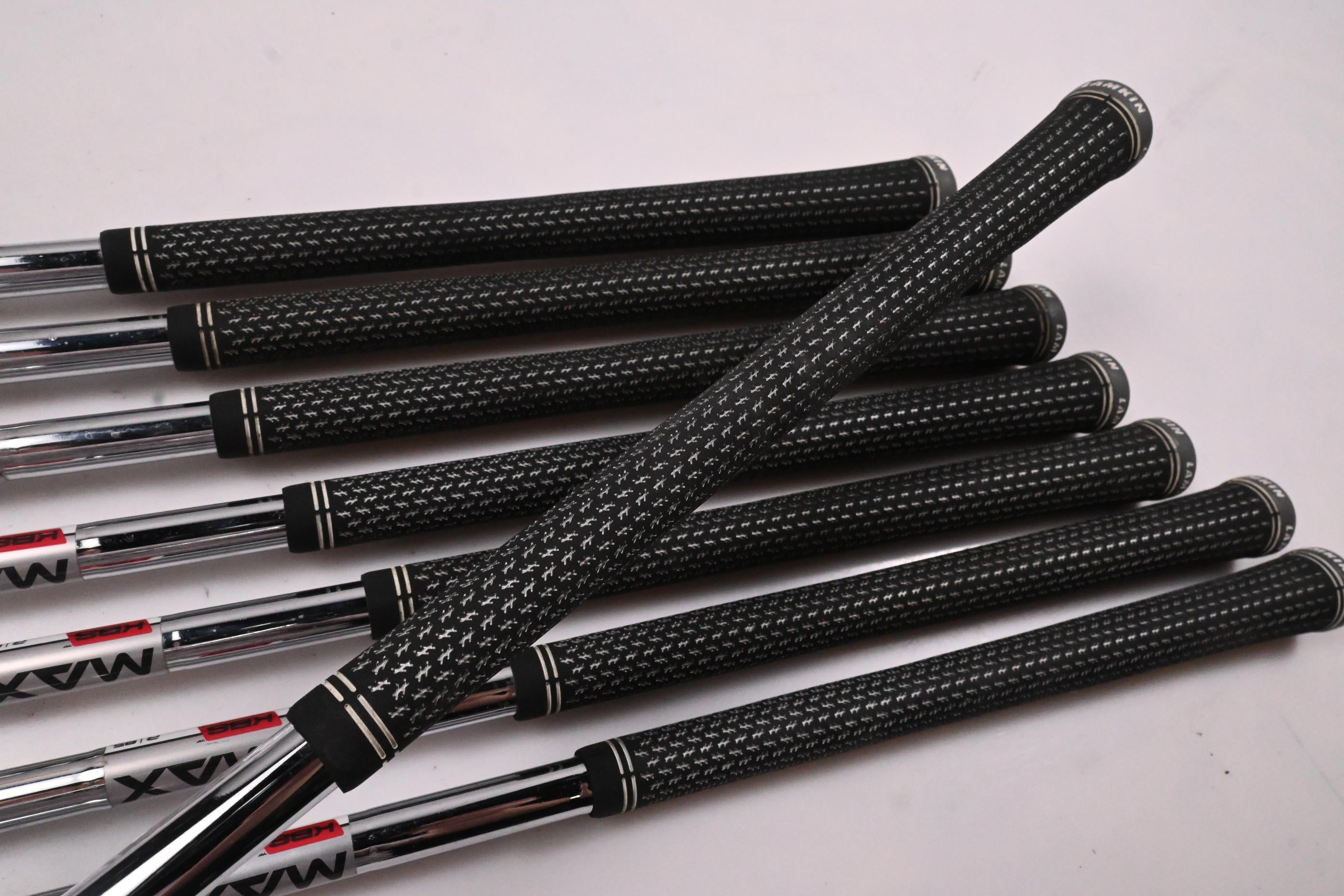 Taylormade SIM Max OS Irons / 4-PW+SW / Regular Flex KBS MAX 85 Shafts