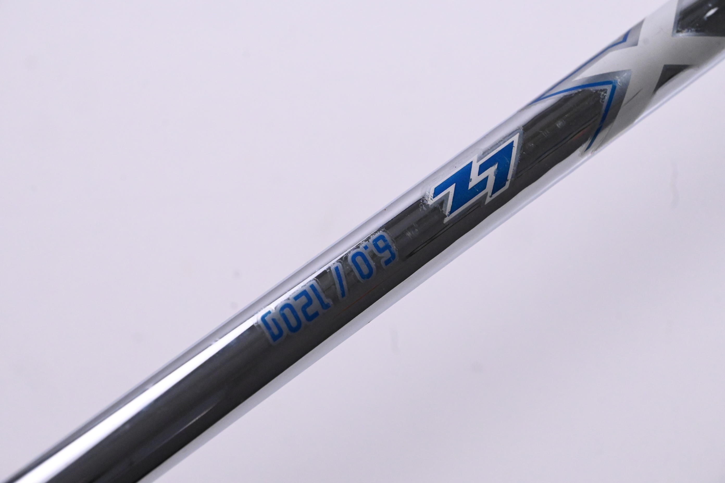 Titleist 718 T-MB #2 Iron / 17 Degree / Stiff Flex Project X LZ 120 Shaft