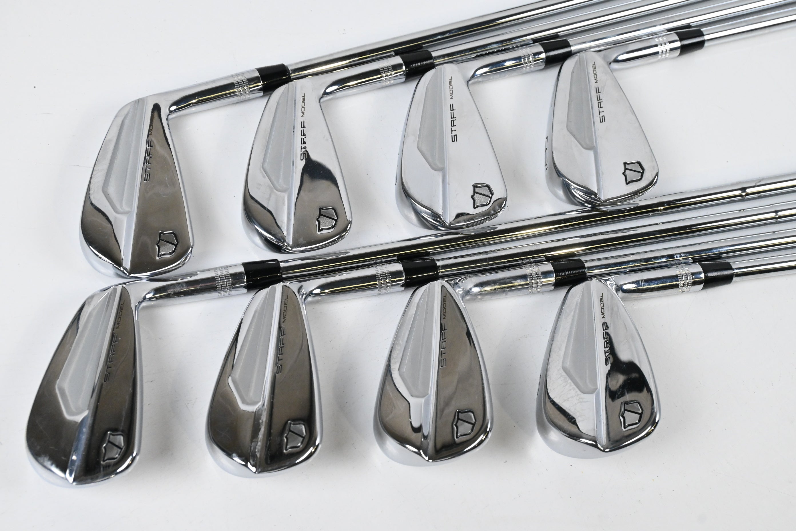 Wilson Staff Model Blade 2024 Irons / 3-PW / Stiff Flex Dynamic Gold S300 Shaft