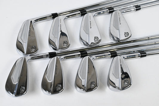 Wilson Staff Model Blade 2024 Irons / 3-PW / Stiff Flex Dynamic Gold S300 Shaft