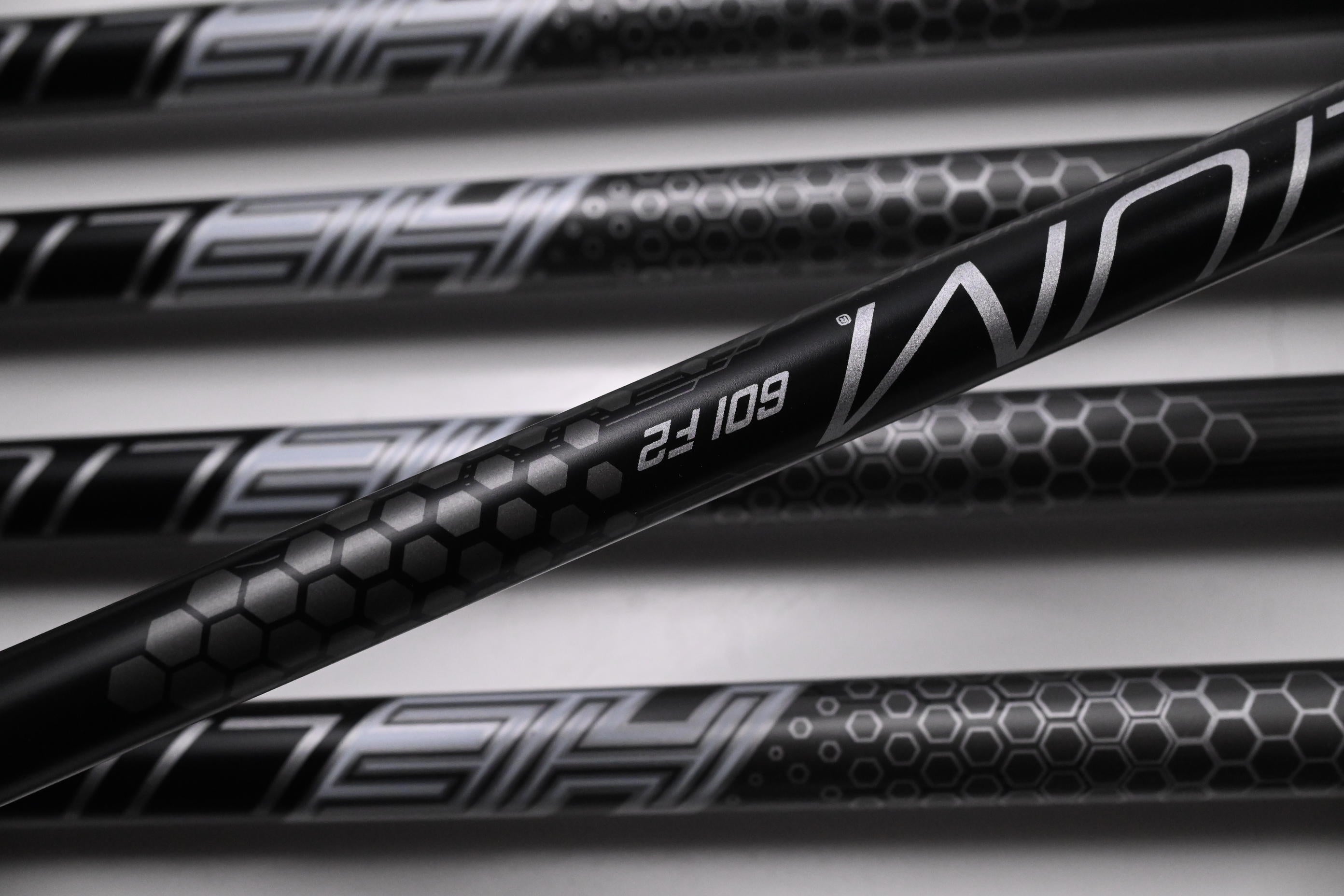 Cleveland Halo XL Full Face Irons / 6-PW+GW / Senior Flex UST Helium Nanocore 60i