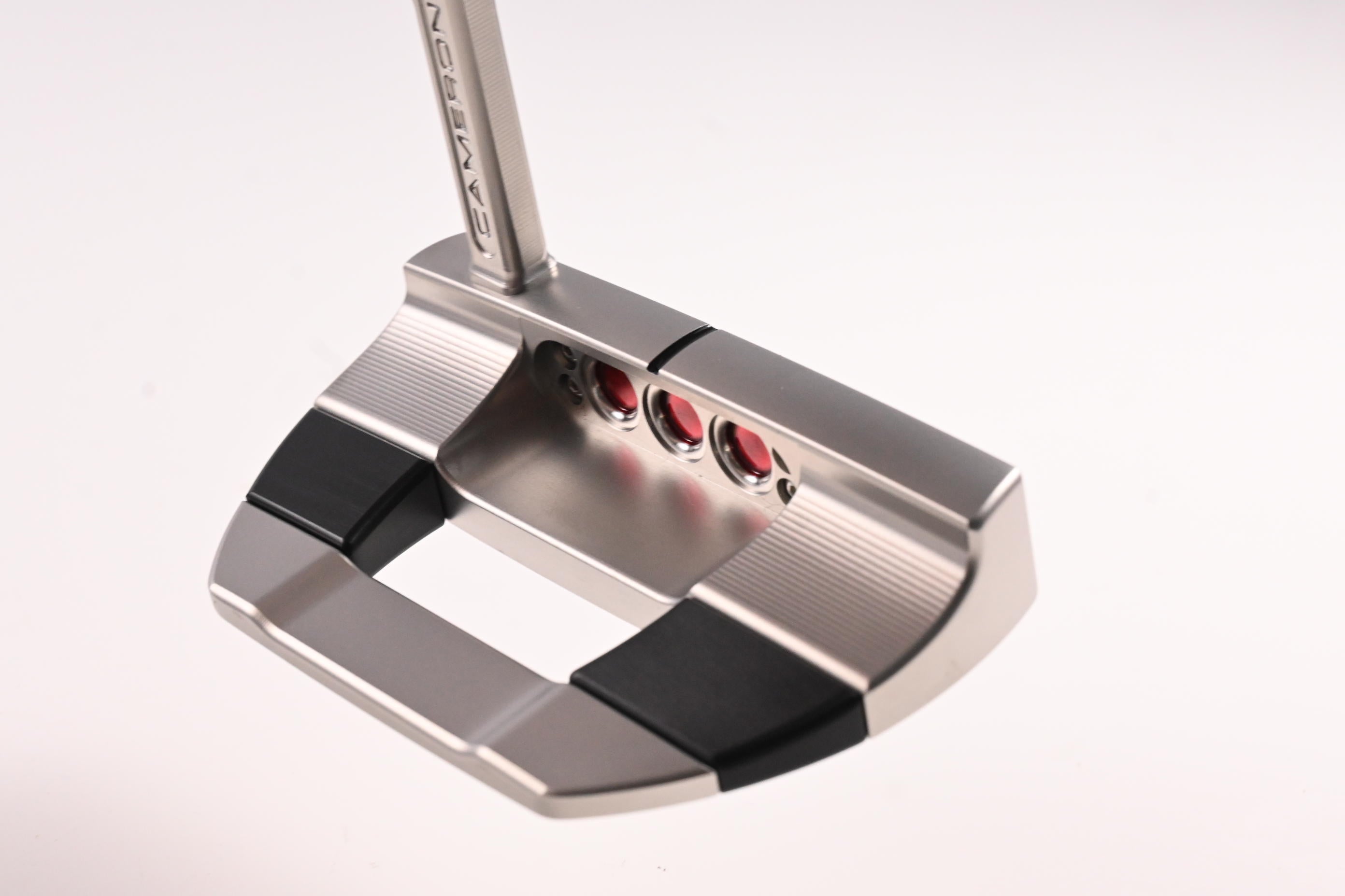 Scotty Cameron Studio Style Fastback 2 2025 Putter / 33 Inch