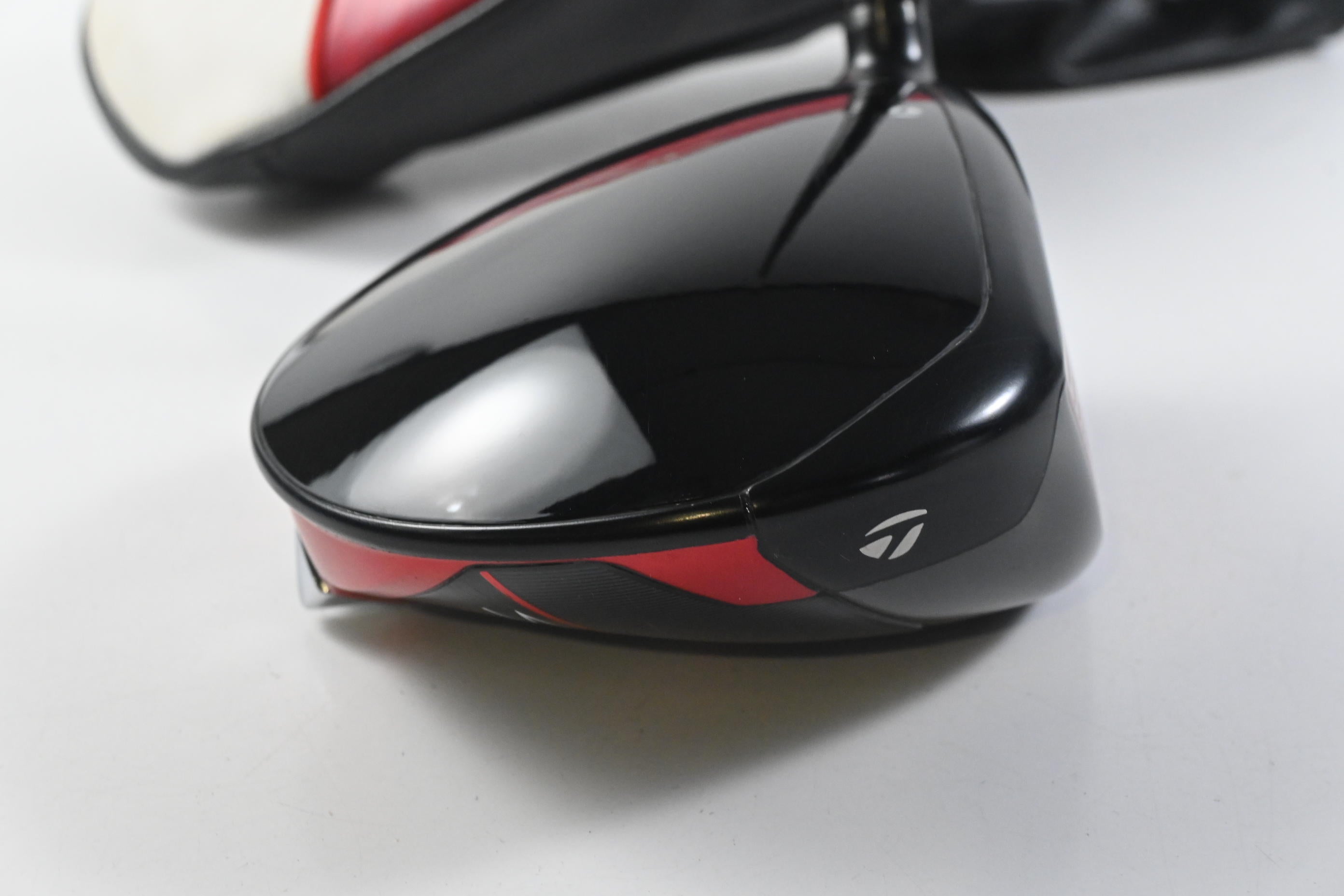 Taylormade Stealth 2 Plus Driver / 9 Degree / X-Flex Tour AD IZ-6 Shaft