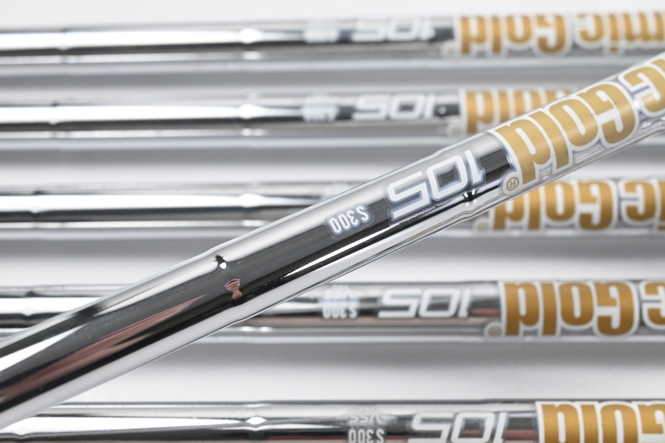 Taylormade P790 2021 Irons / 5-PW / Regular Flex Dynamic Gold 105 S300 Shafts