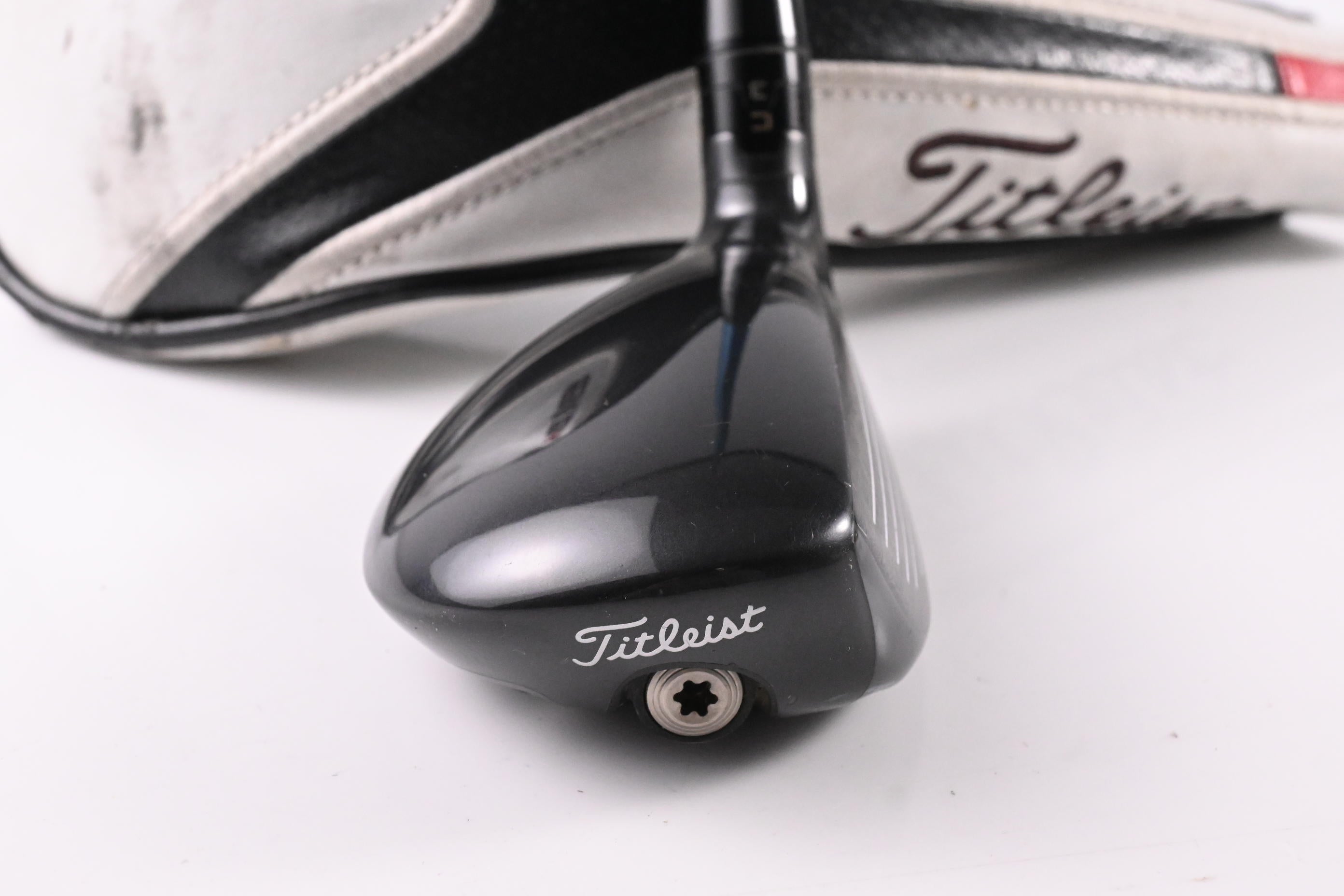 Titleist 818 H1 #3 Hybrid / 19 Degree / Regular Flex Evenflow Blue 85 Shaft