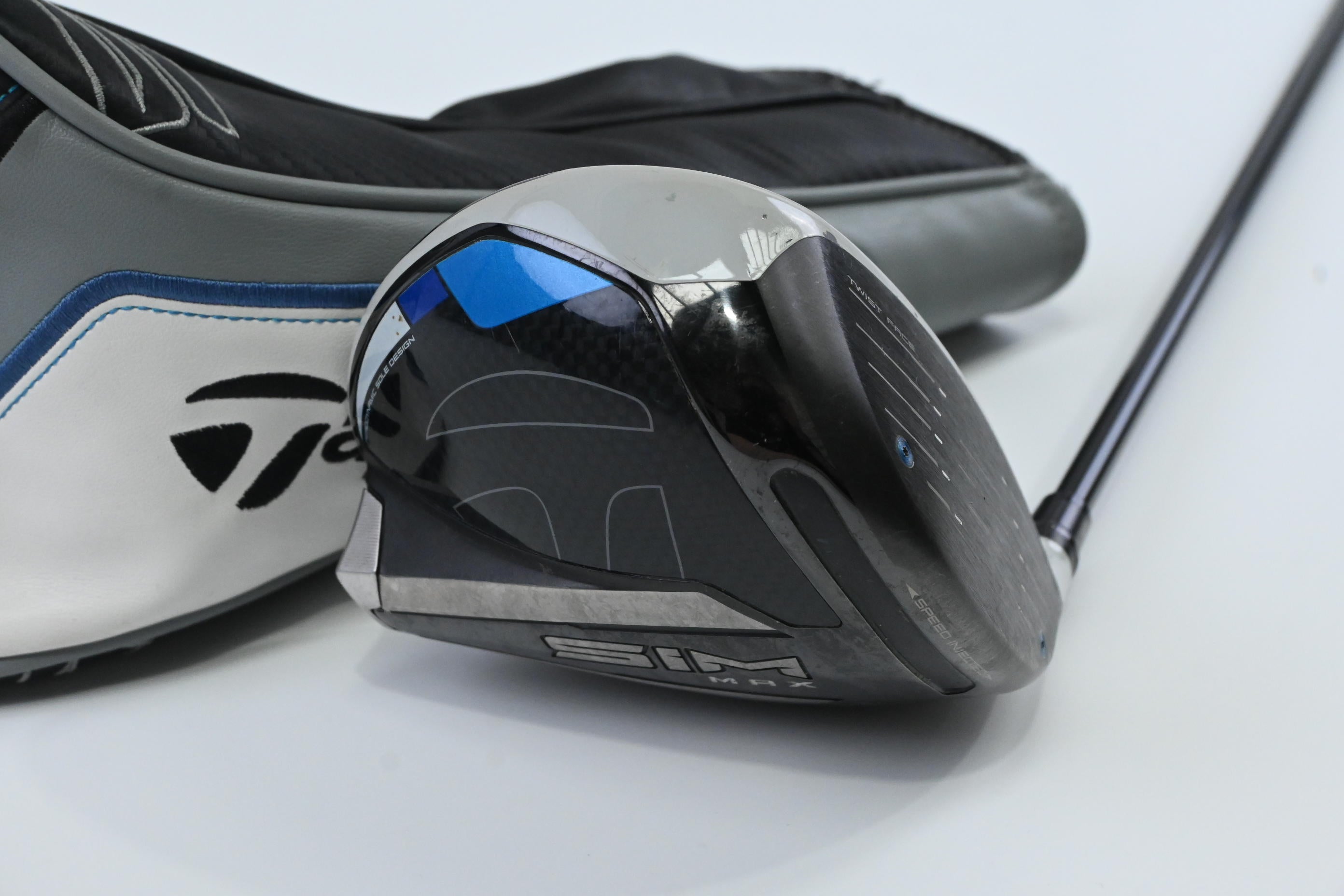 Taylormade SIM Max Driver / 10.5 Degree / Stiff Flex Diamana S Limited 60 Shaft